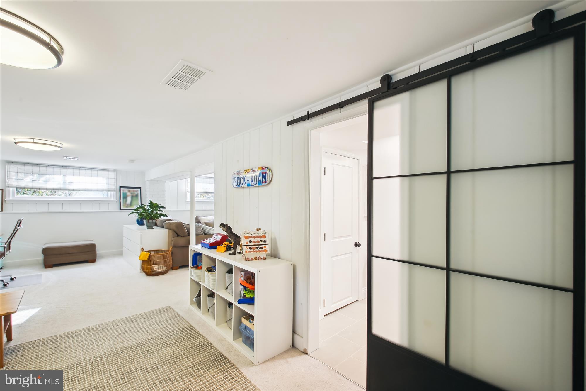 SEVERNA GARDENS - Residential