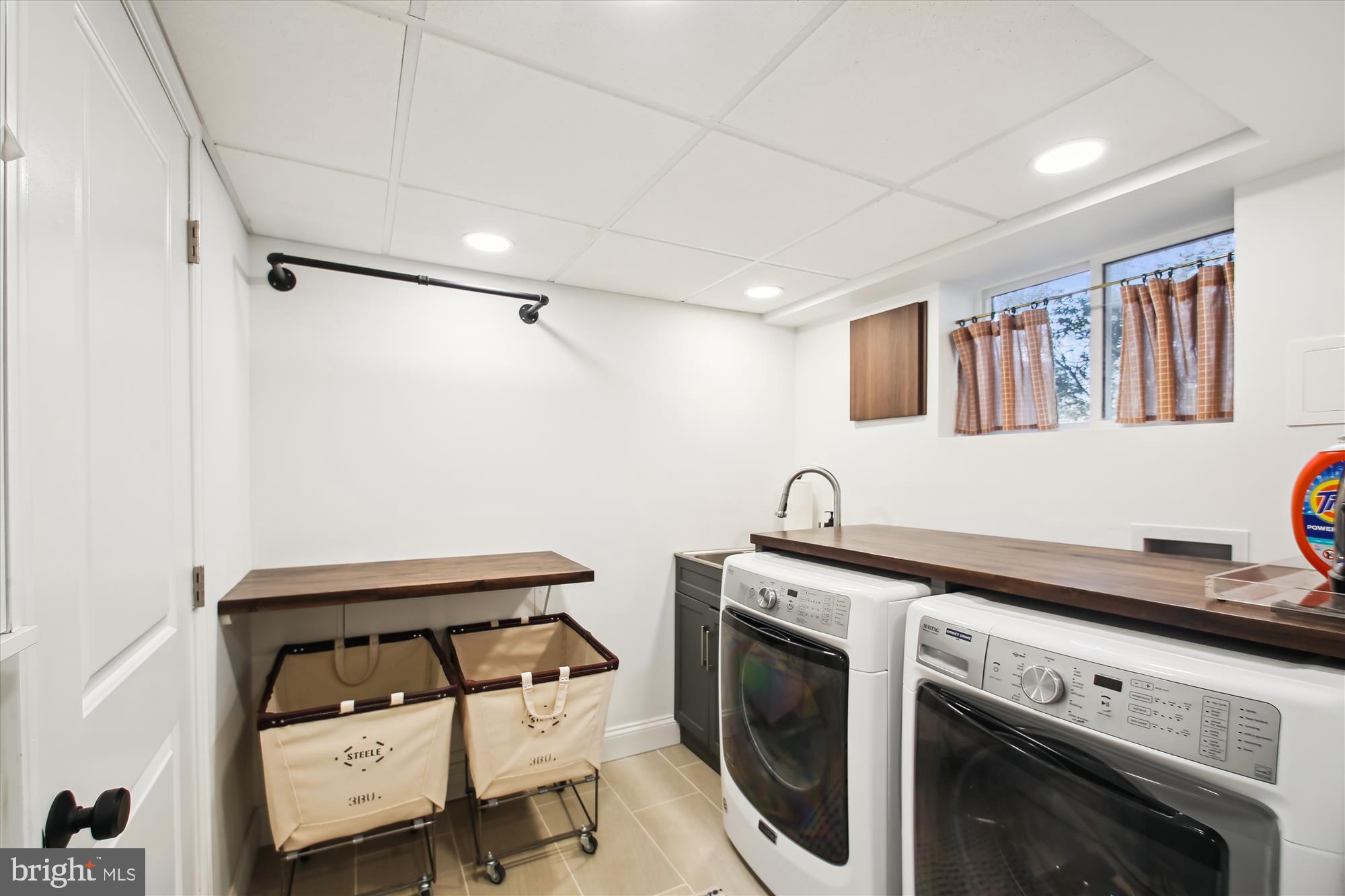 SEVERNA GARDENS - Residential