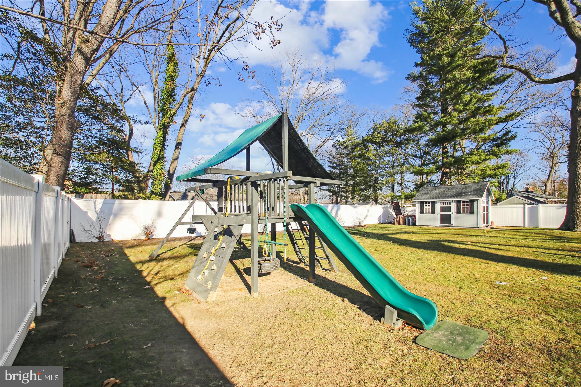 SEVERNA GARDENS - Residential