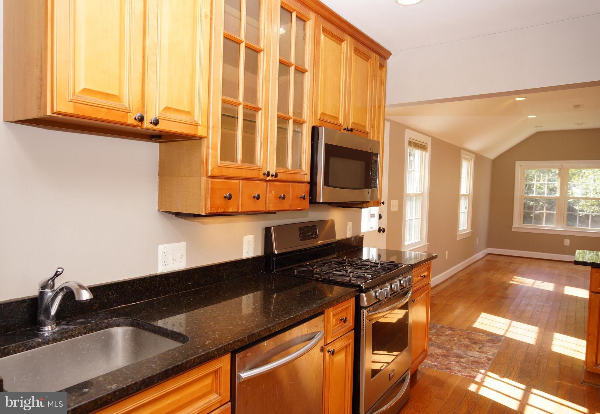 ROCKCREST - Residential Lease