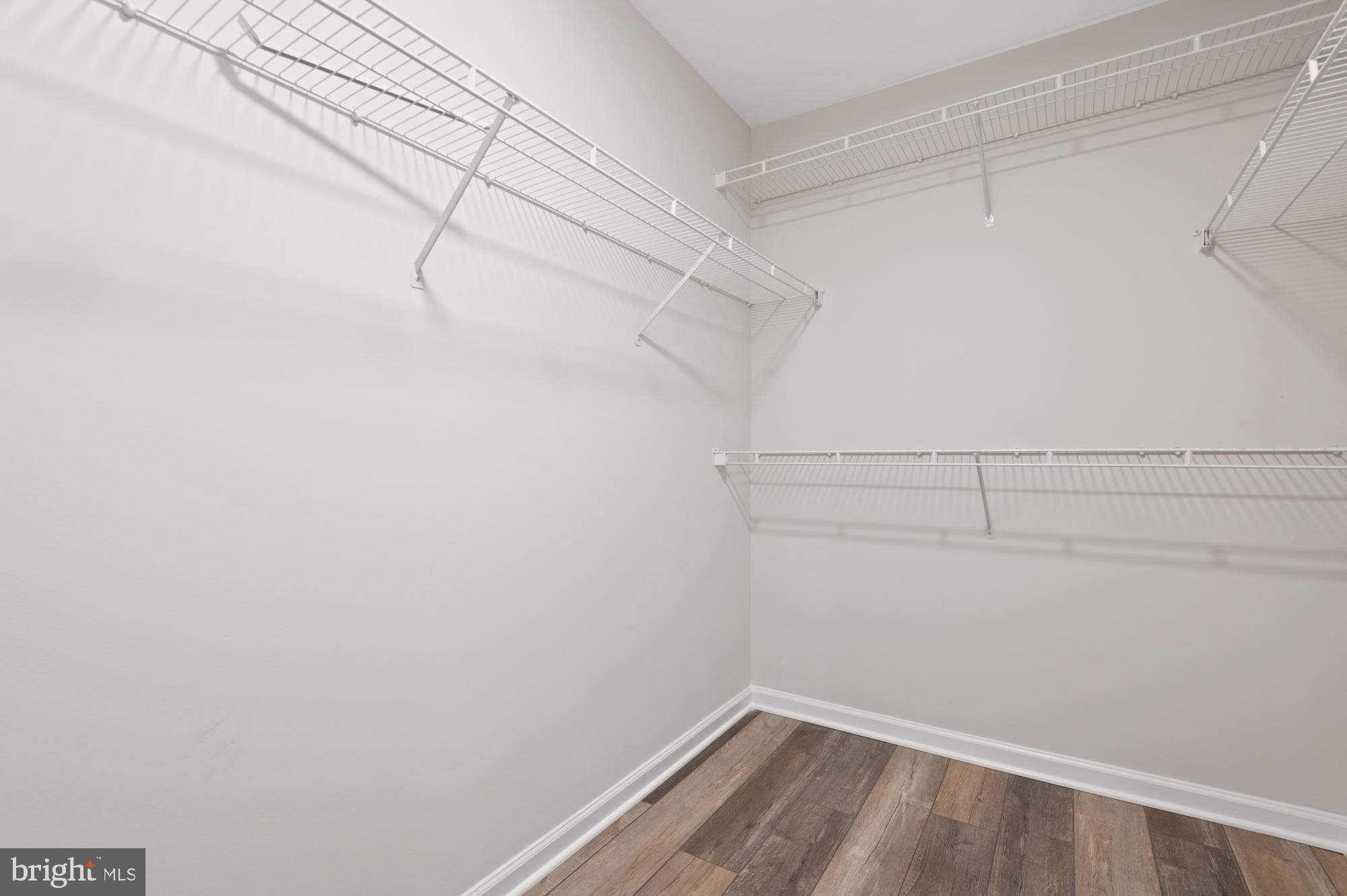 PAPILLON - Residential Lease