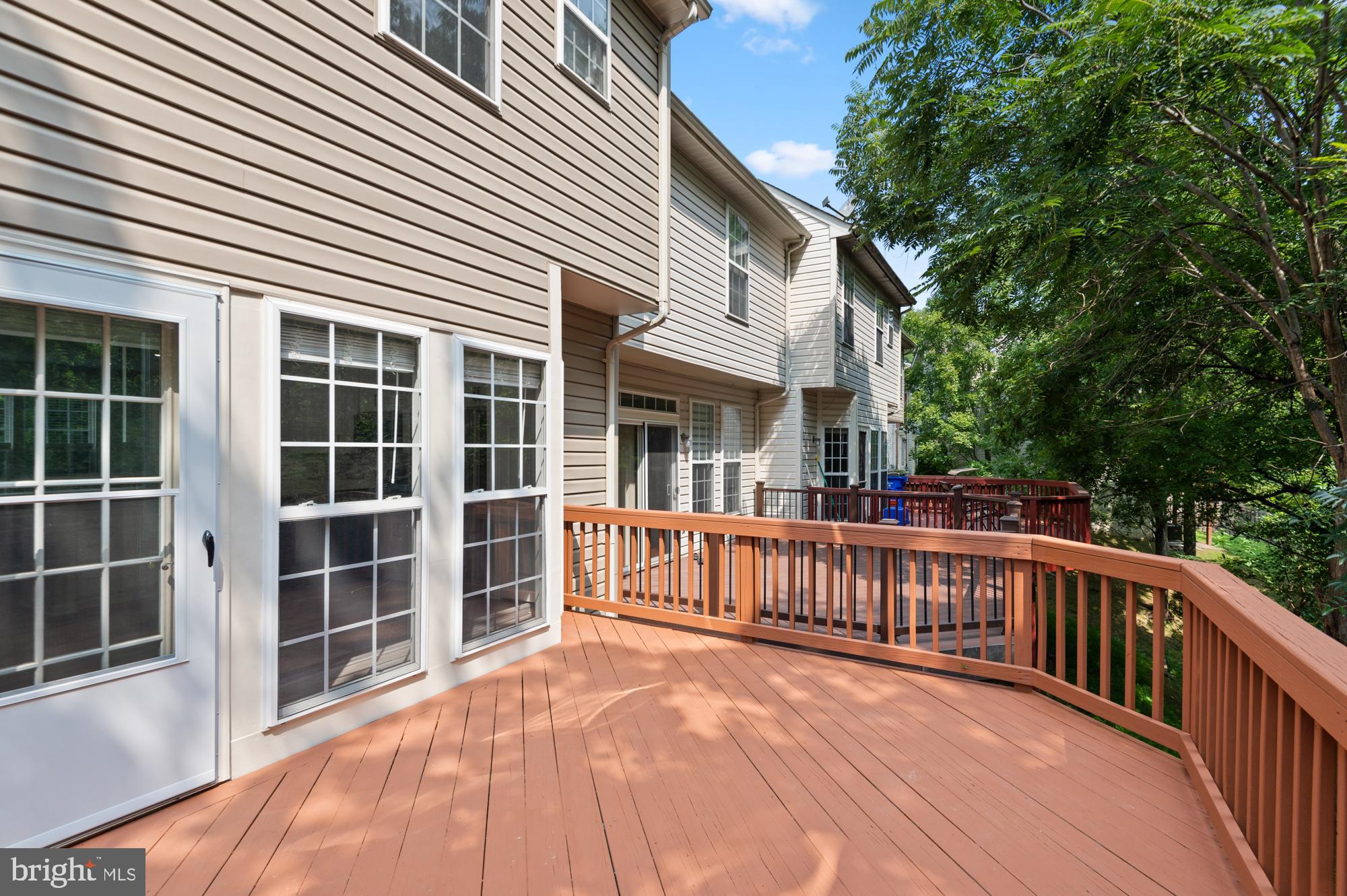 PAPILLON - Residential Lease