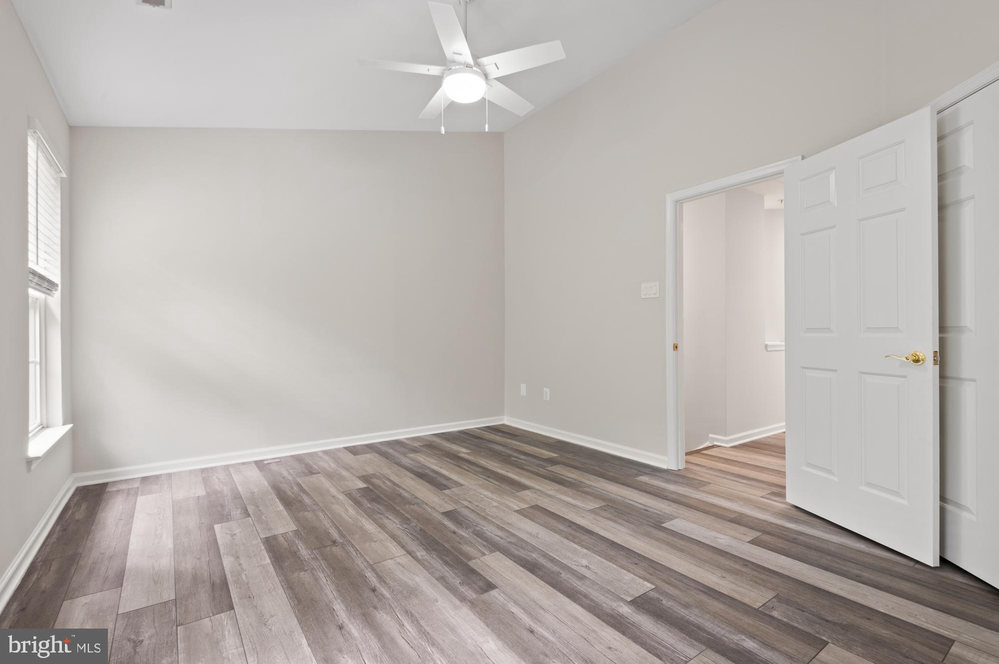 PAPILLON - Residential Lease