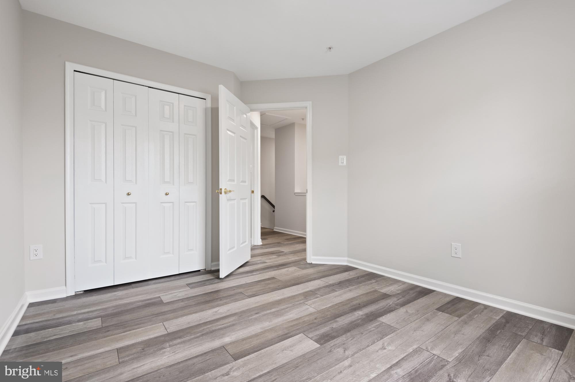 PAPILLON - Residential Lease