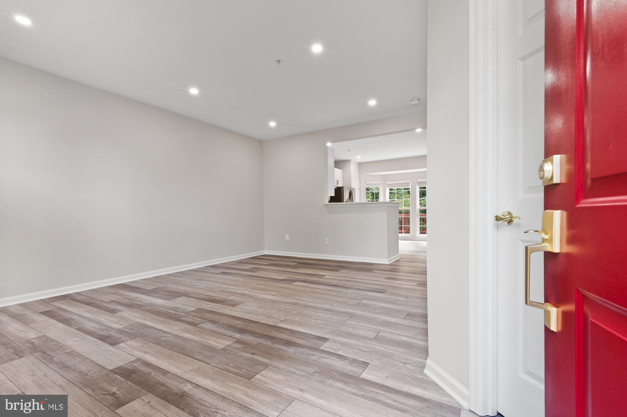 PAPILLON - Residential Lease