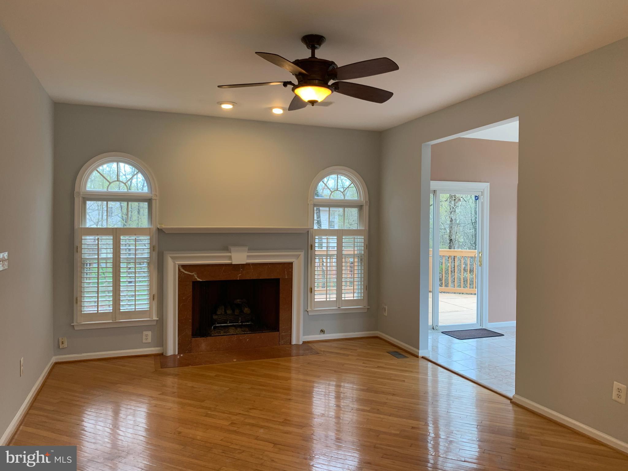 CENTURY OAK - Residential Lease