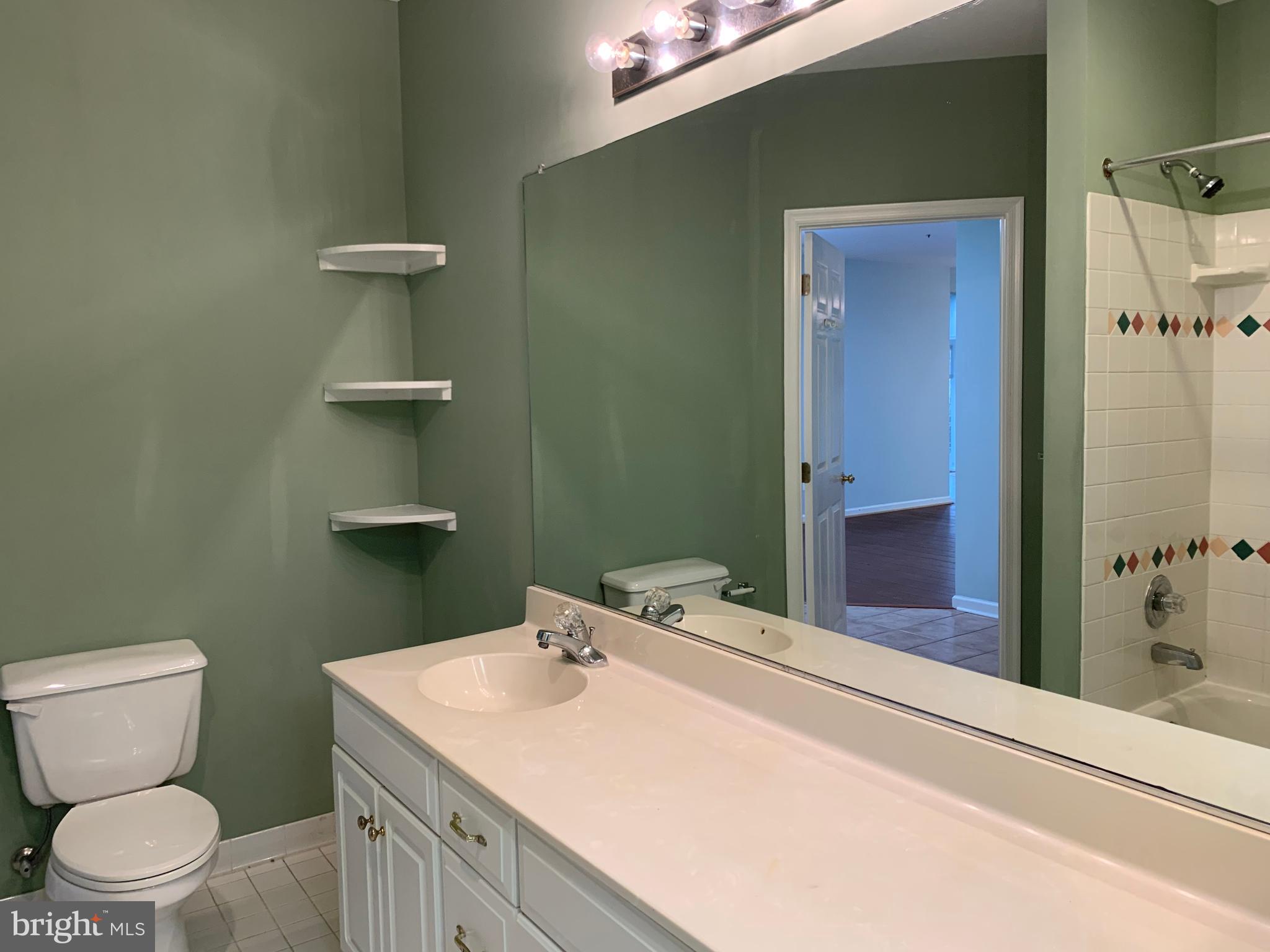 CENTURY OAK - Residential Lease