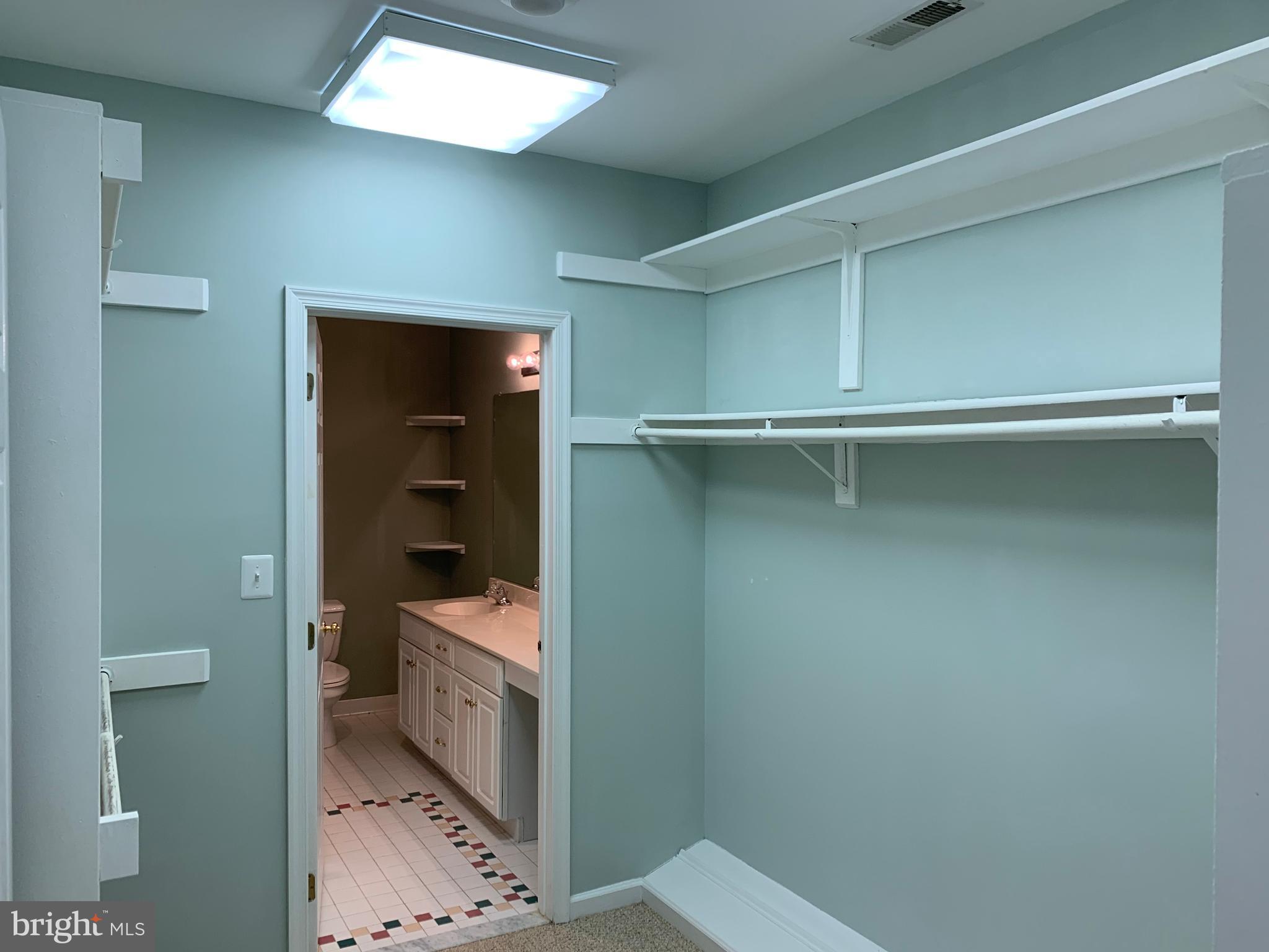 CENTURY OAK - Residential Lease