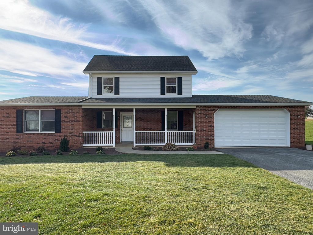 Photo of 3692 Tunnel Hill Road, SEVEN VALLEYS, PA 17360 (MLS # PAYK2077952)