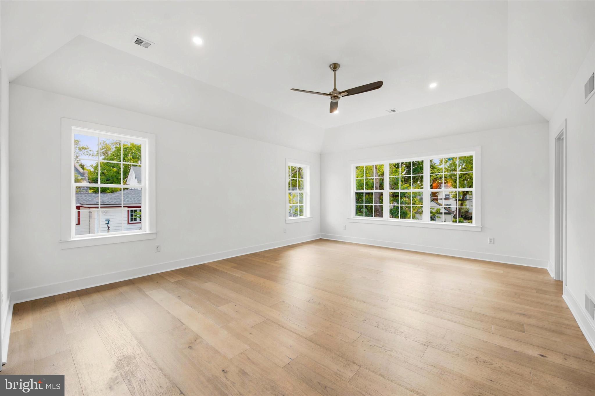 ARDMORE - Residential