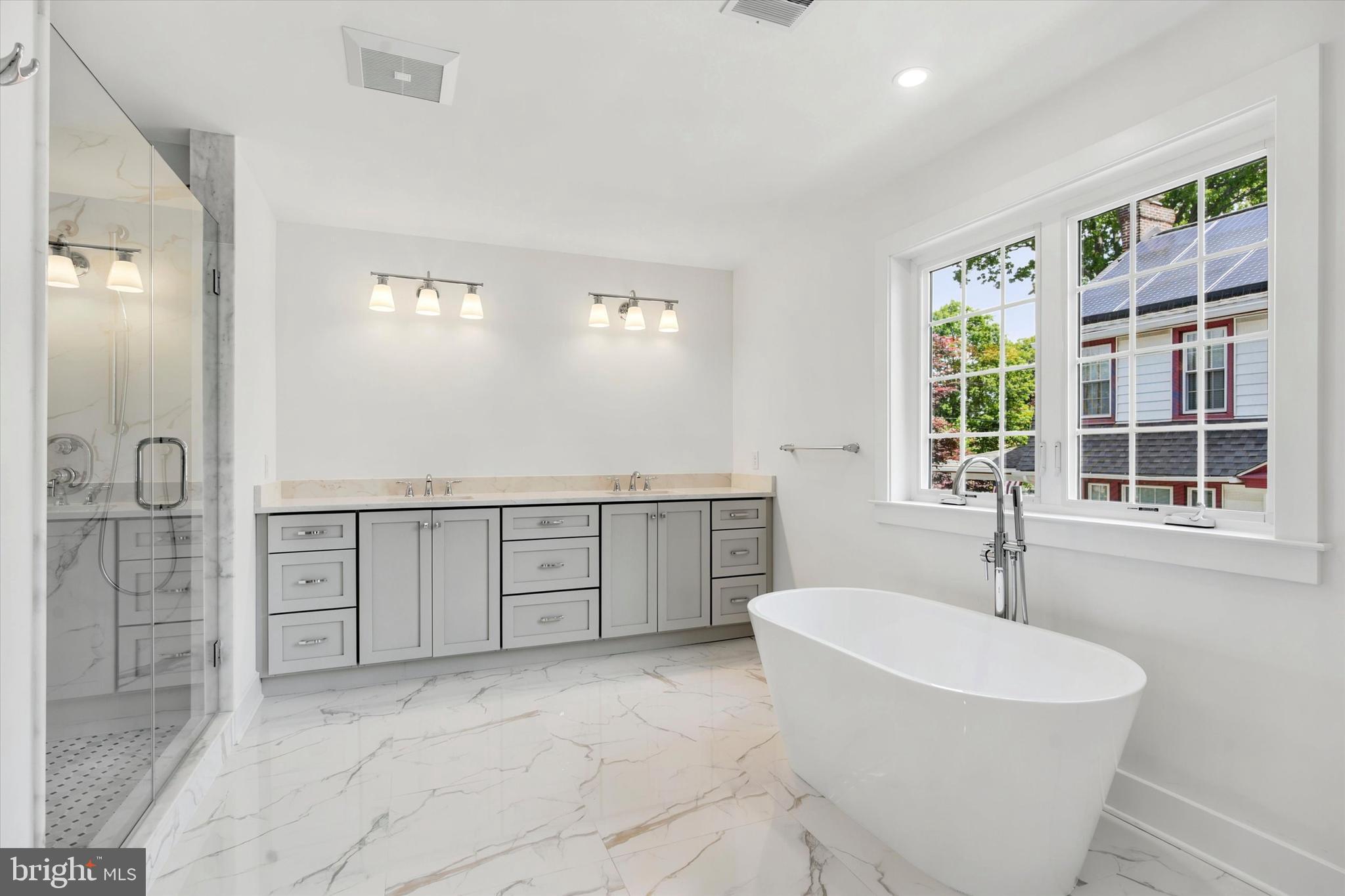 ARDMORE - Residential