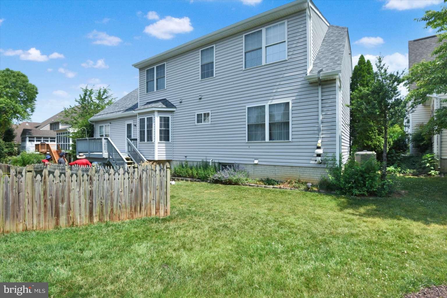 WORMANS MILL - Residential