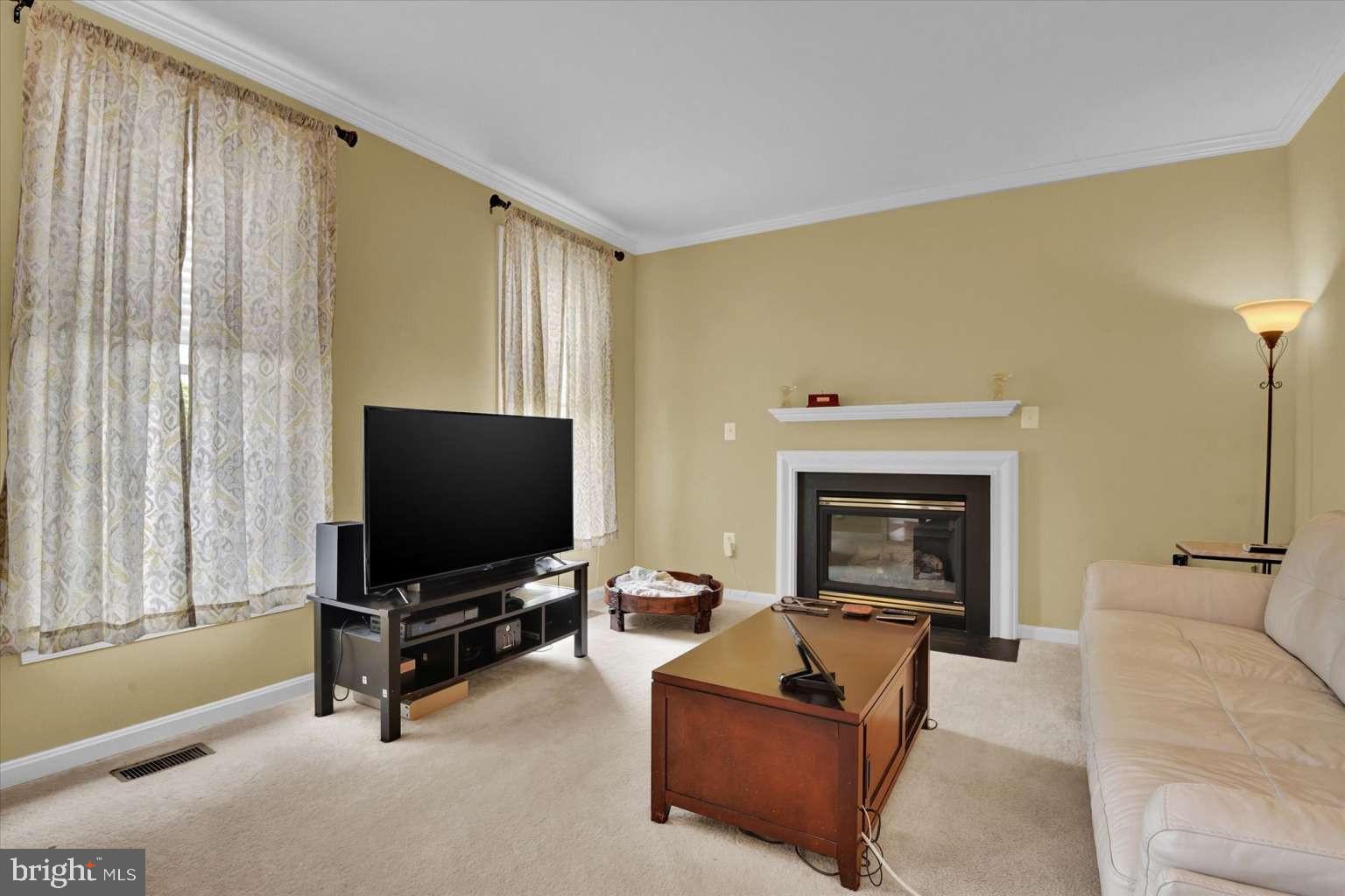 WORMANS MILL - Residential