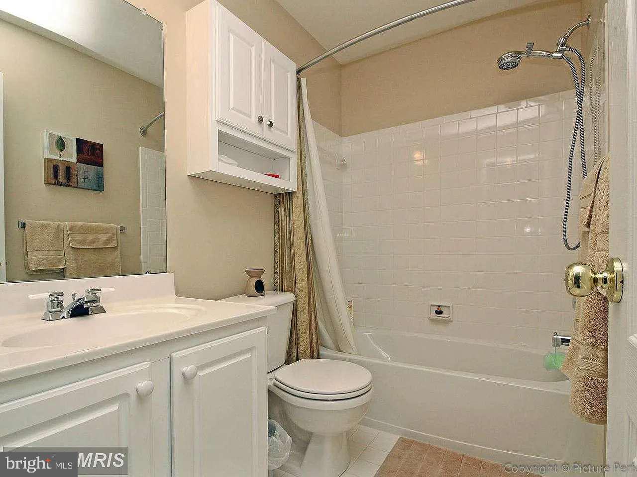 WORMANS MILL - Residential