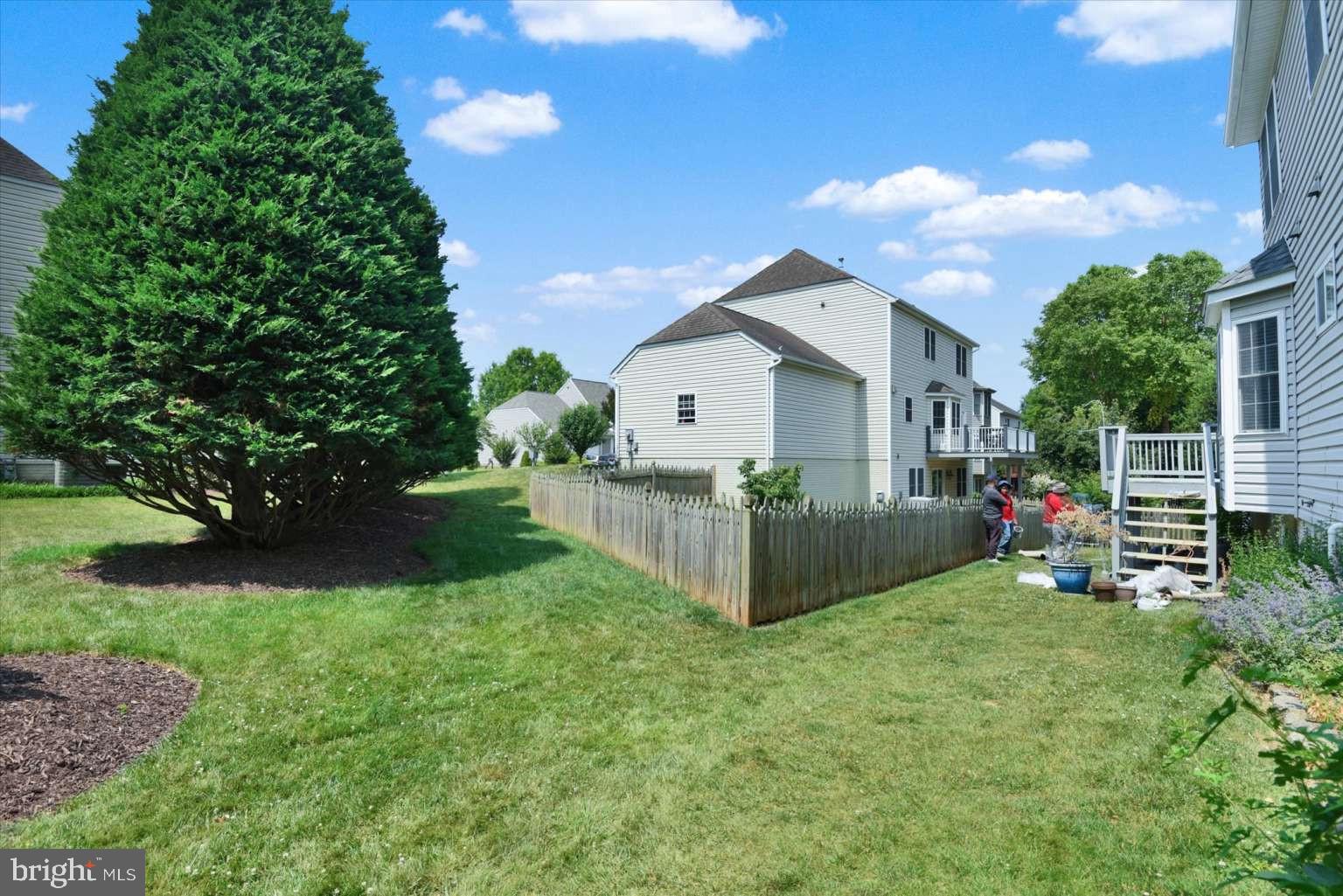 WORMANS MILL - Residential