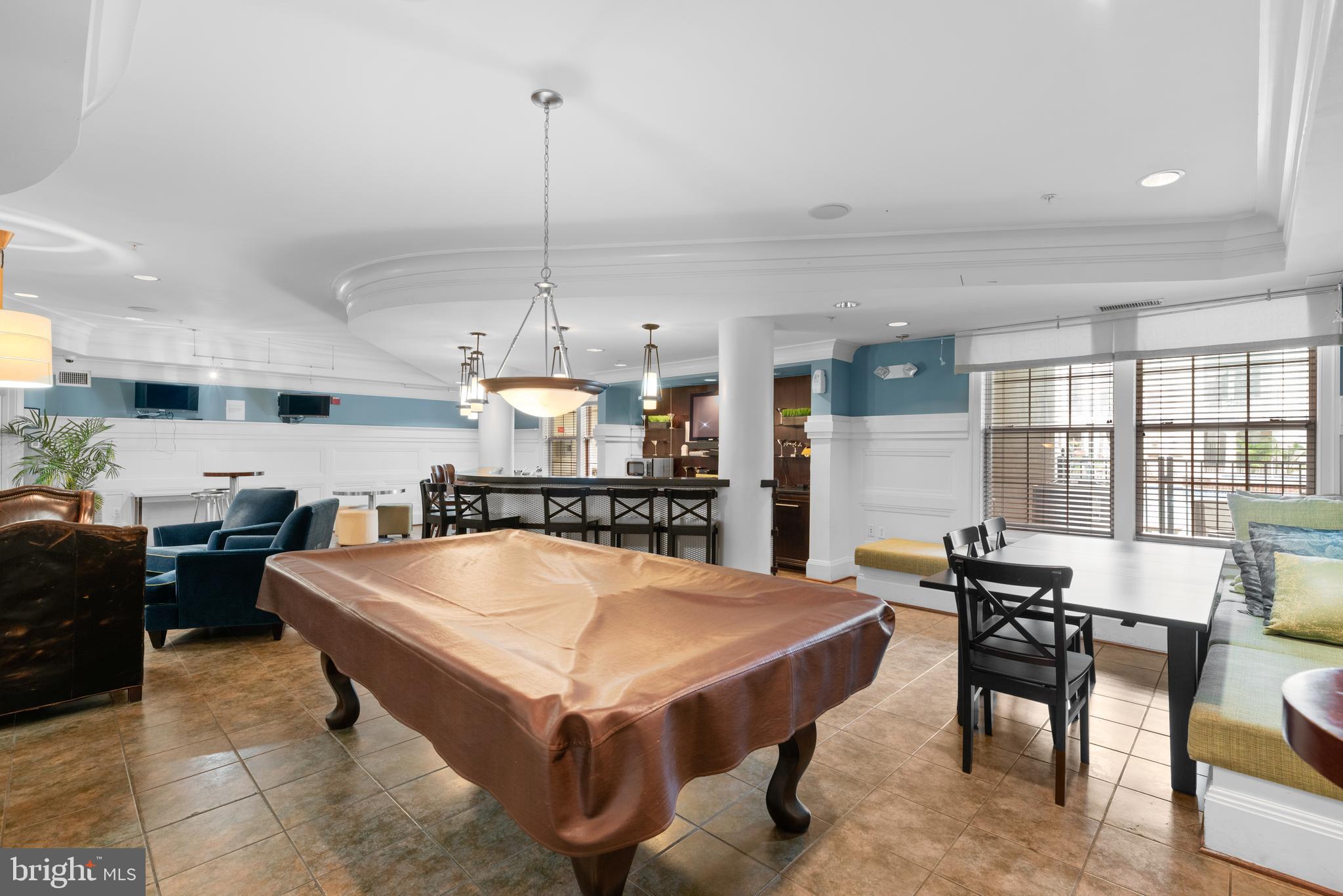 THE COLONNADE AT KENTLANDS - Residential