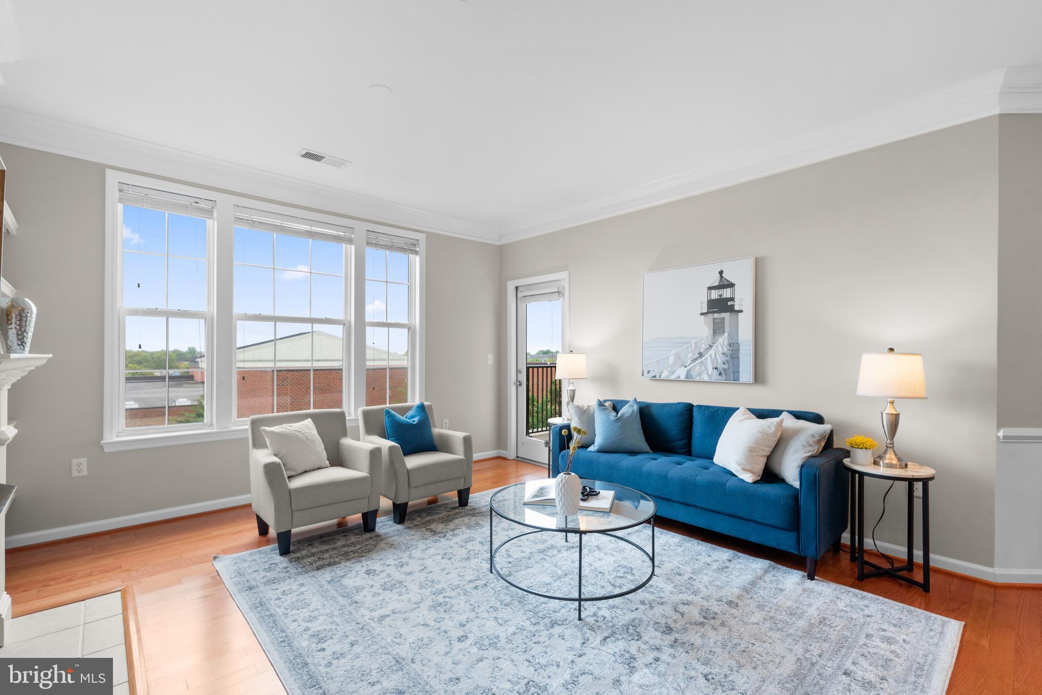 THE COLONNADE AT KENTLANDS - Residential