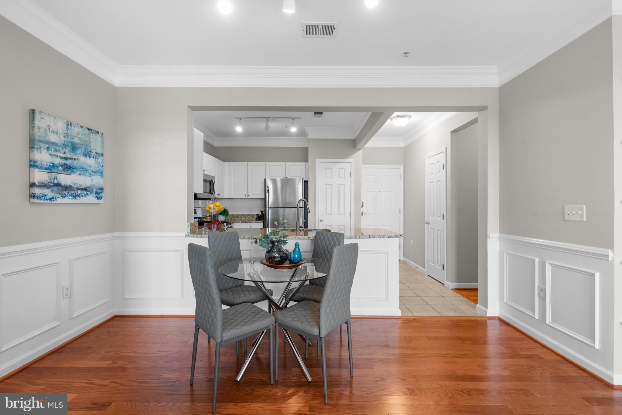 THE COLONNADE AT KENTLANDS - Residential