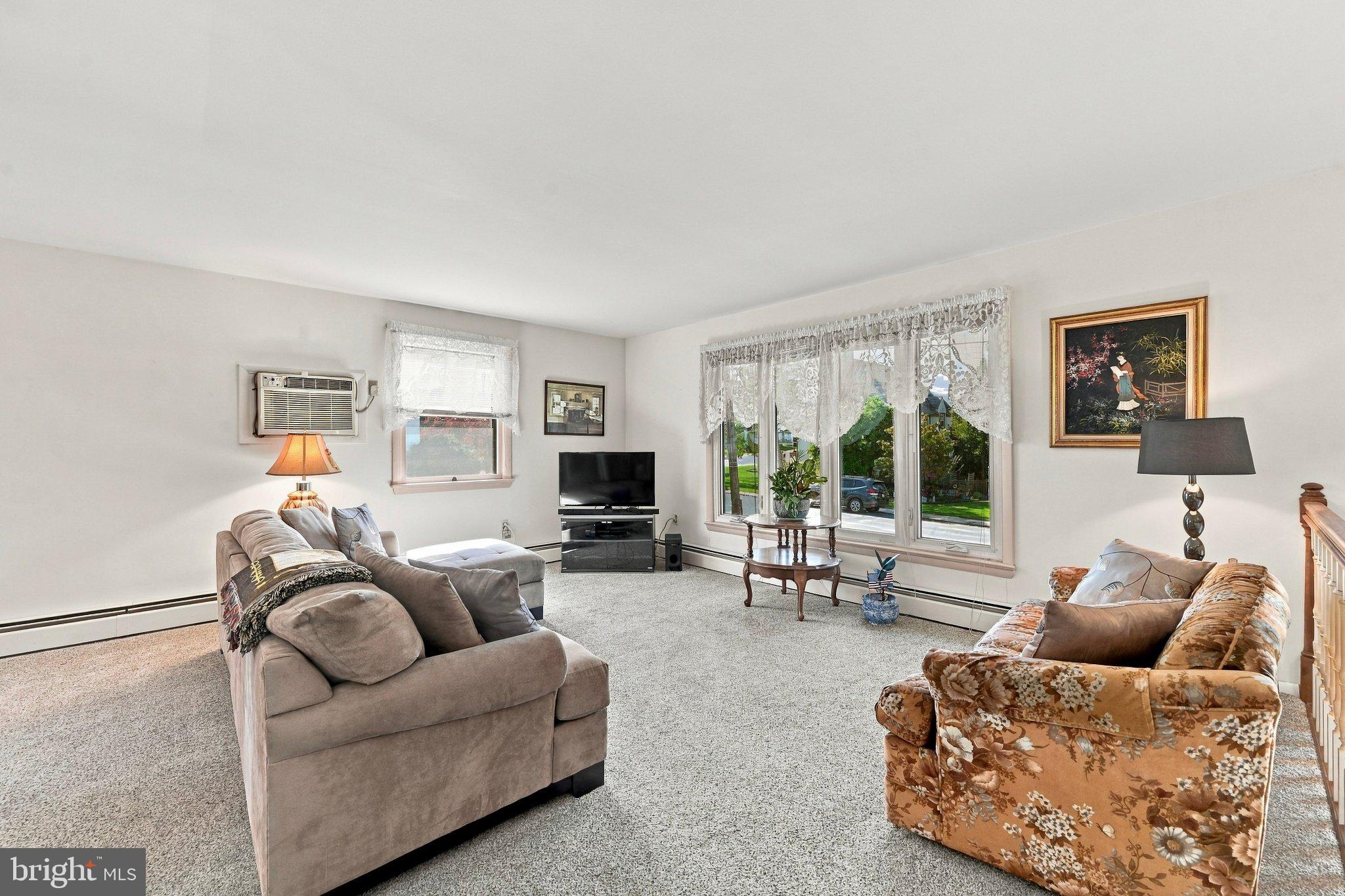 13 S 13TH AVENUE