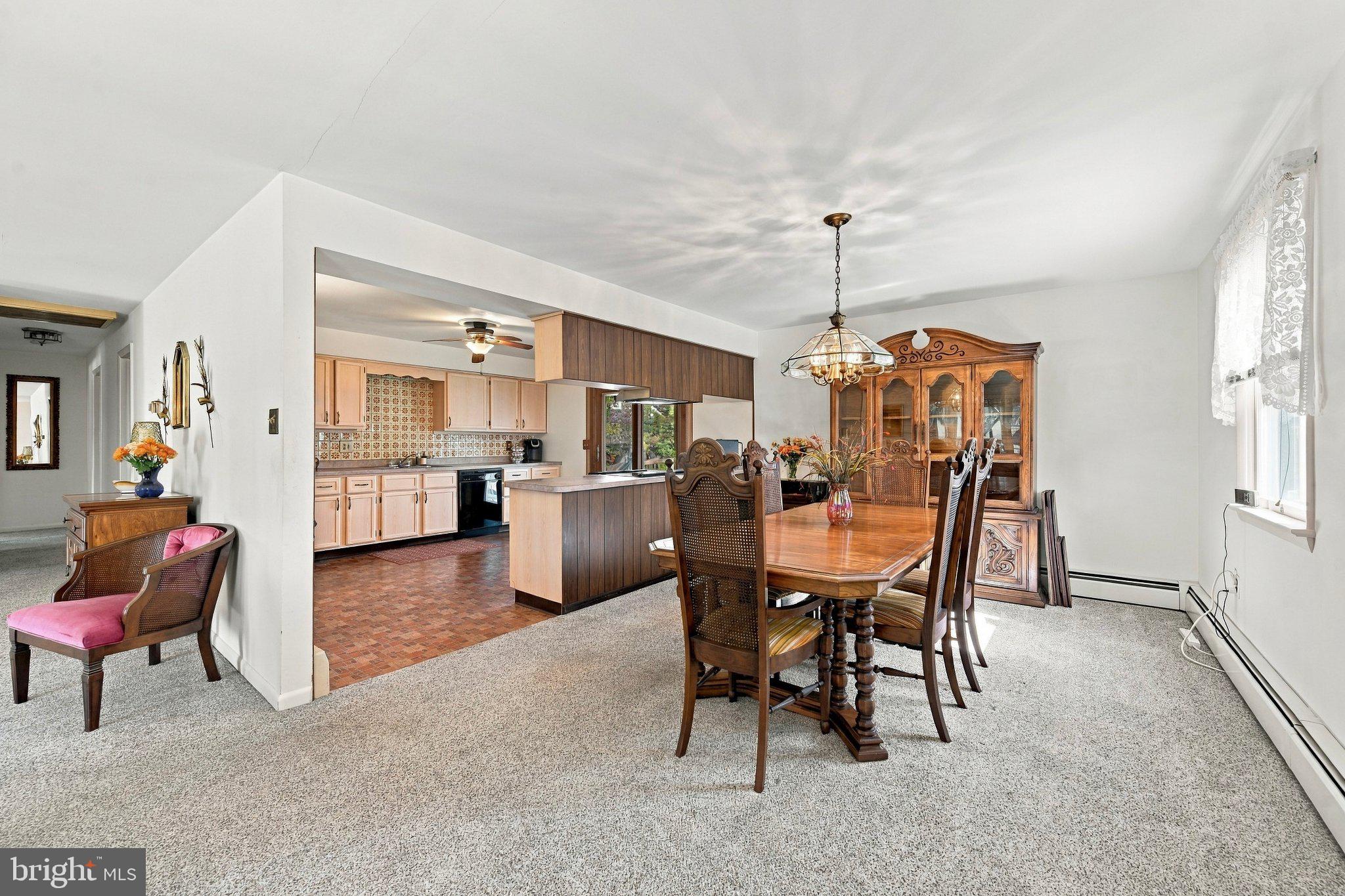 13 S 13TH AVENUE