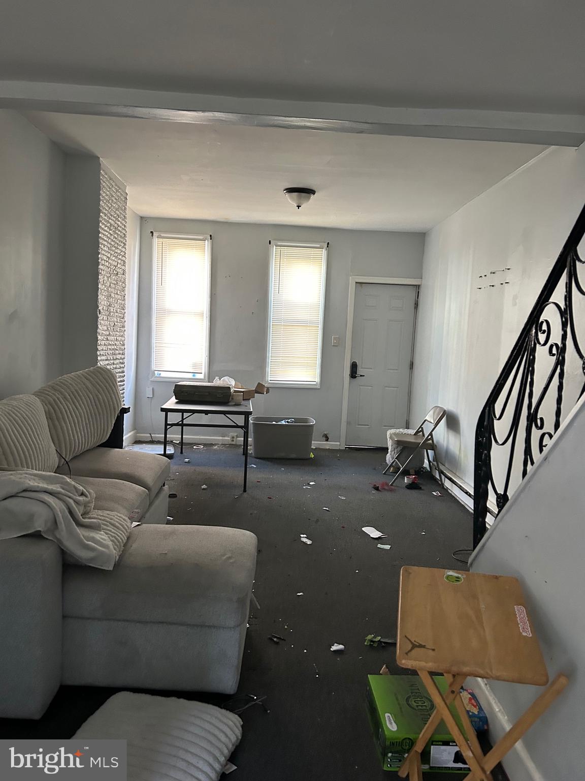 2072 E CLEMENTINE STREET