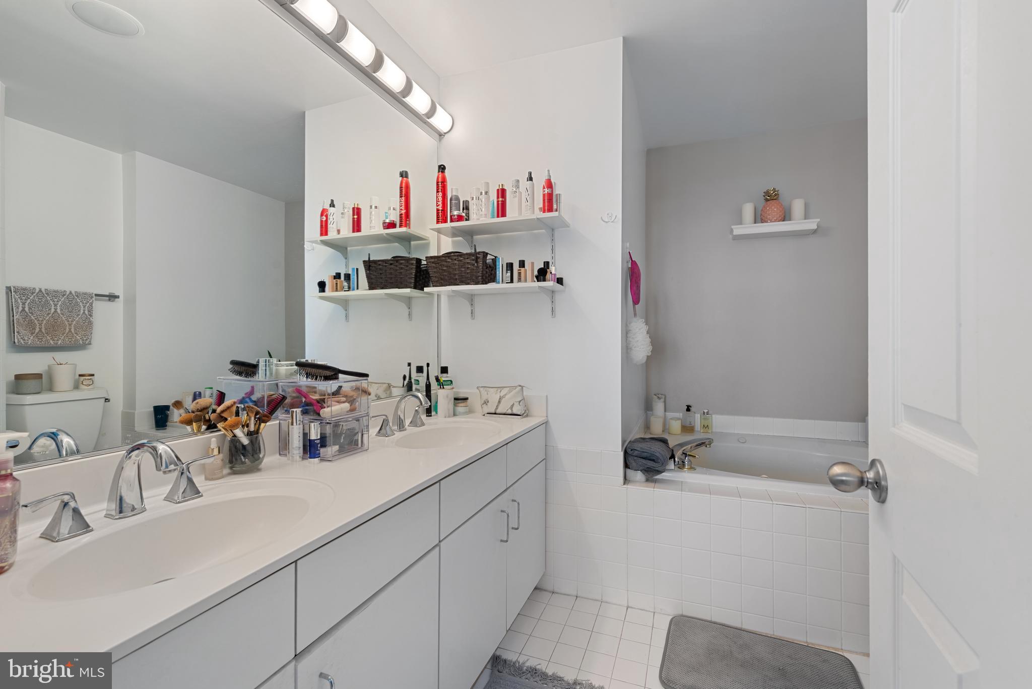 HABORVIEW - Residential Lease