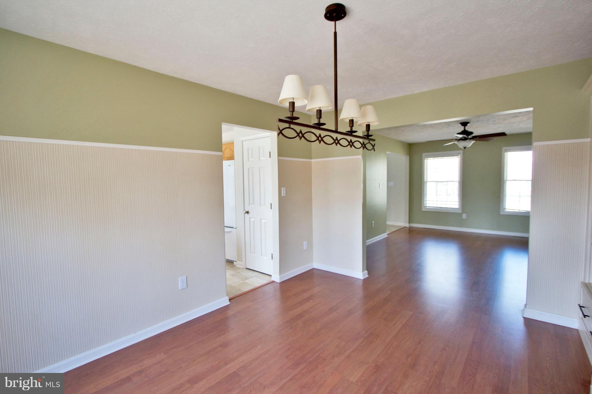 WHITEHALL - Residential