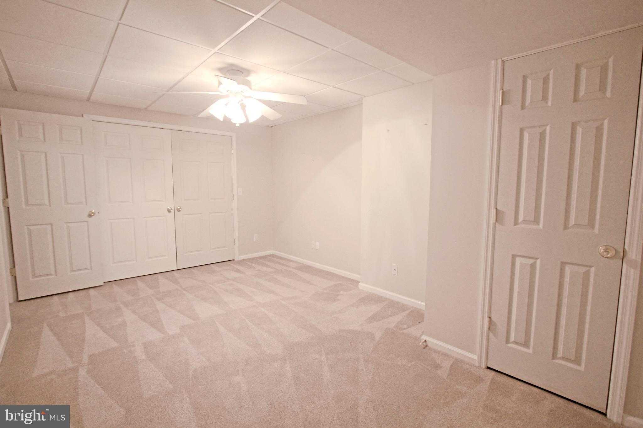 WHITEHALL - Residential