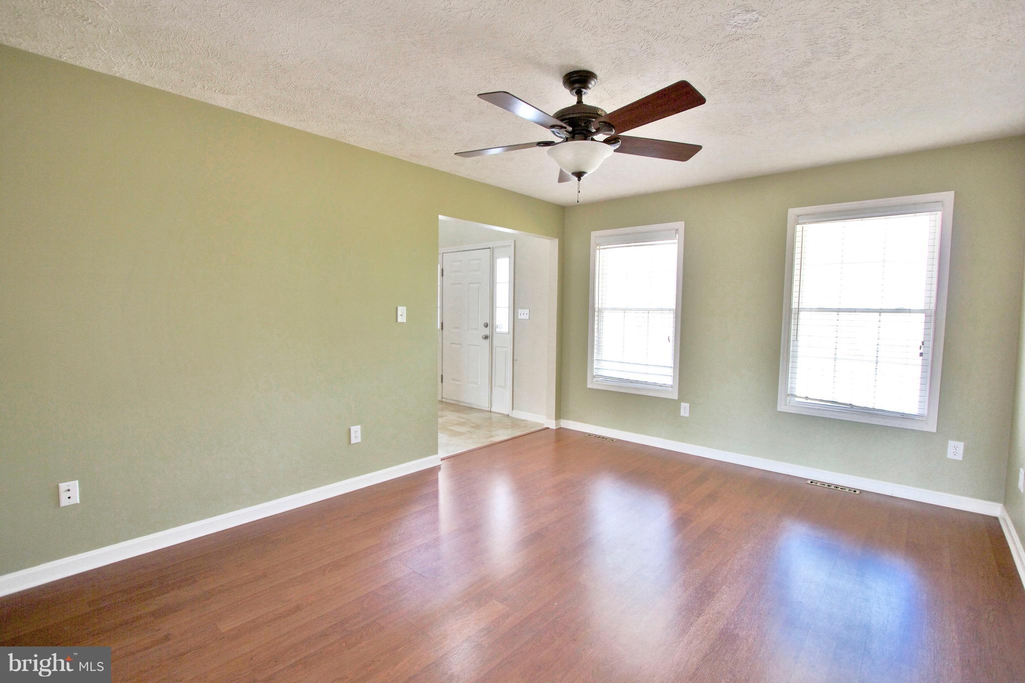 WHITEHALL - Residential