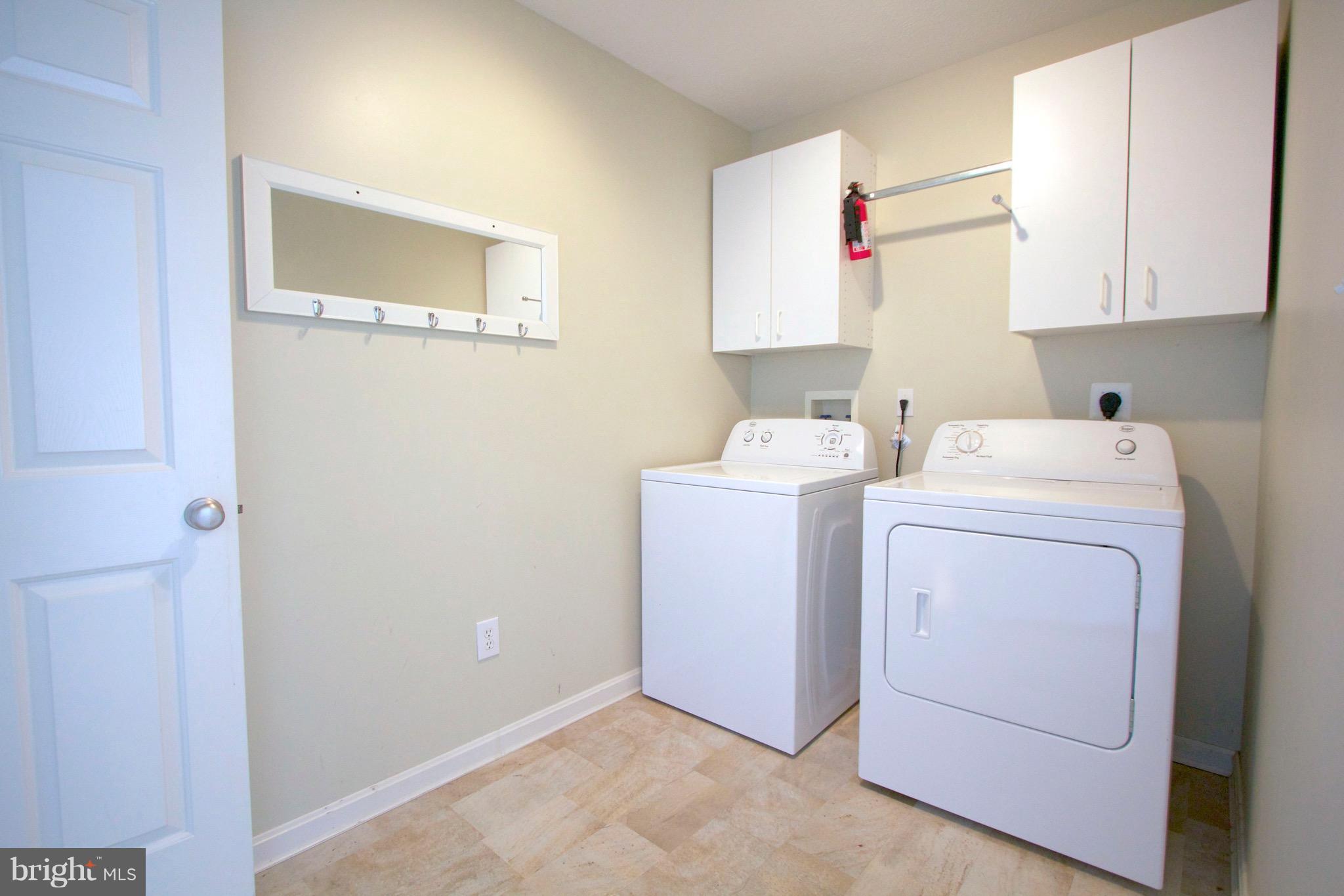 WHITEHALL - Residential