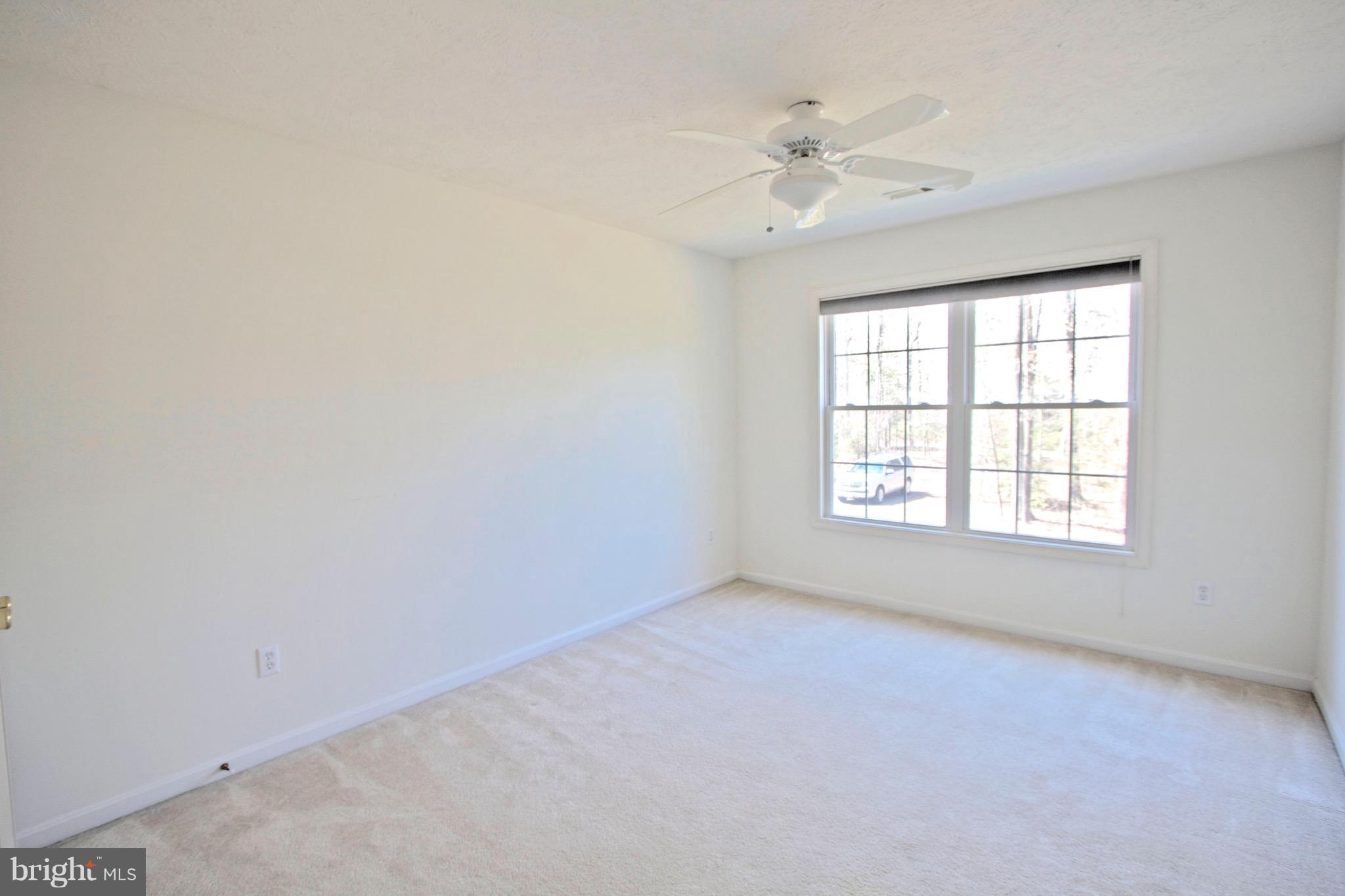 WHITEHALL - Residential