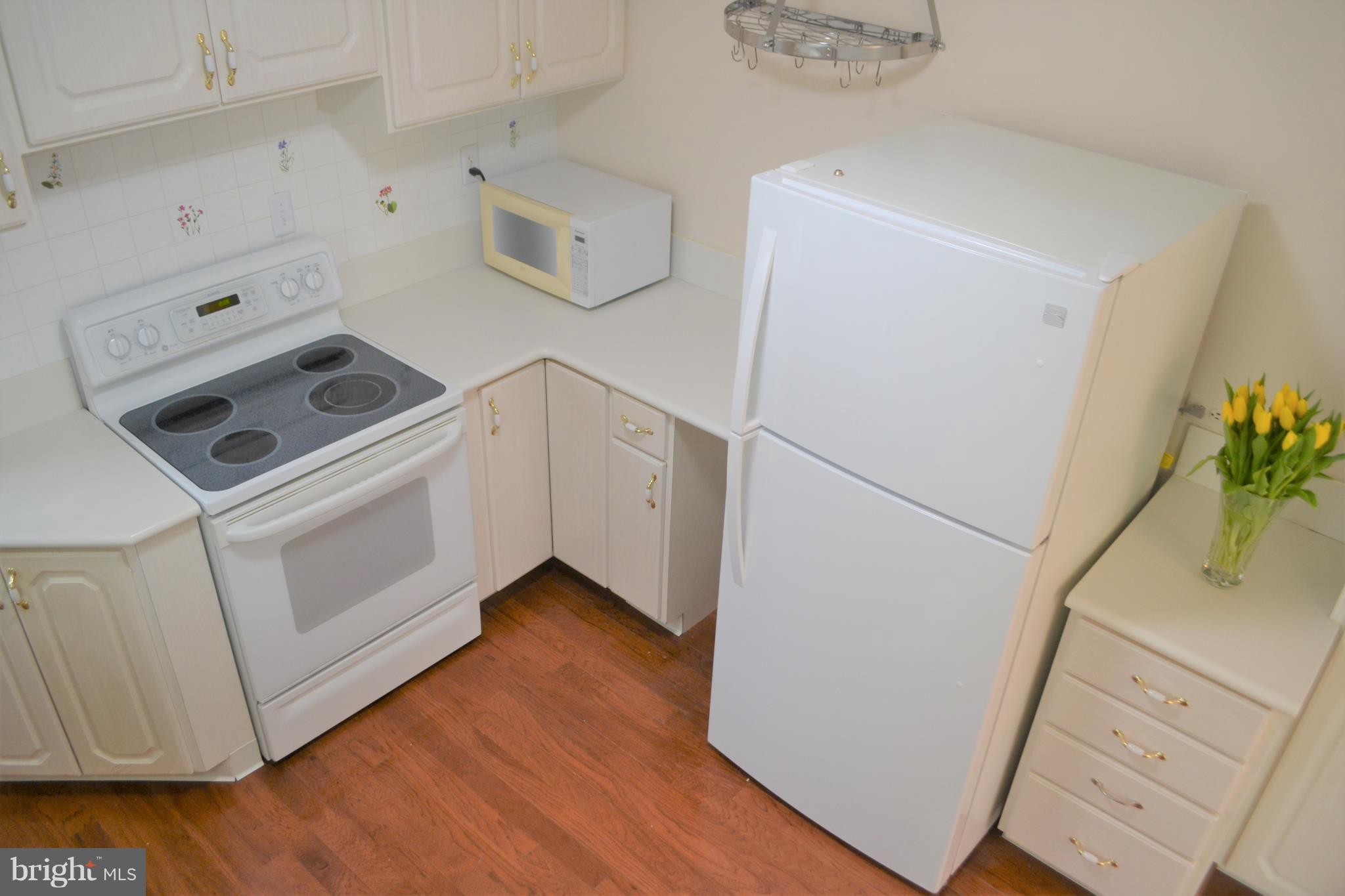 PARK RIDGE - Residential Lease