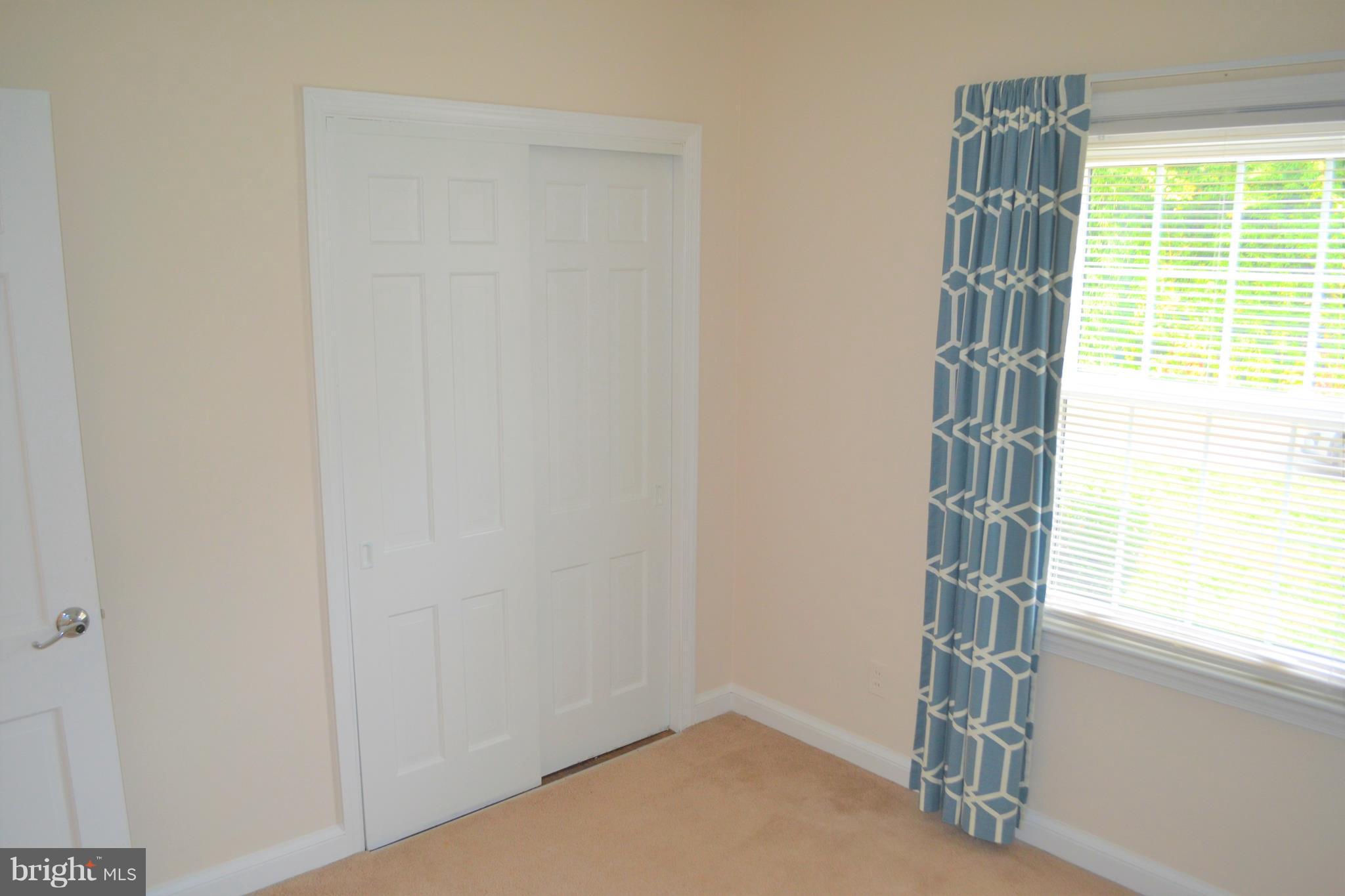 PARK RIDGE - Residential Lease