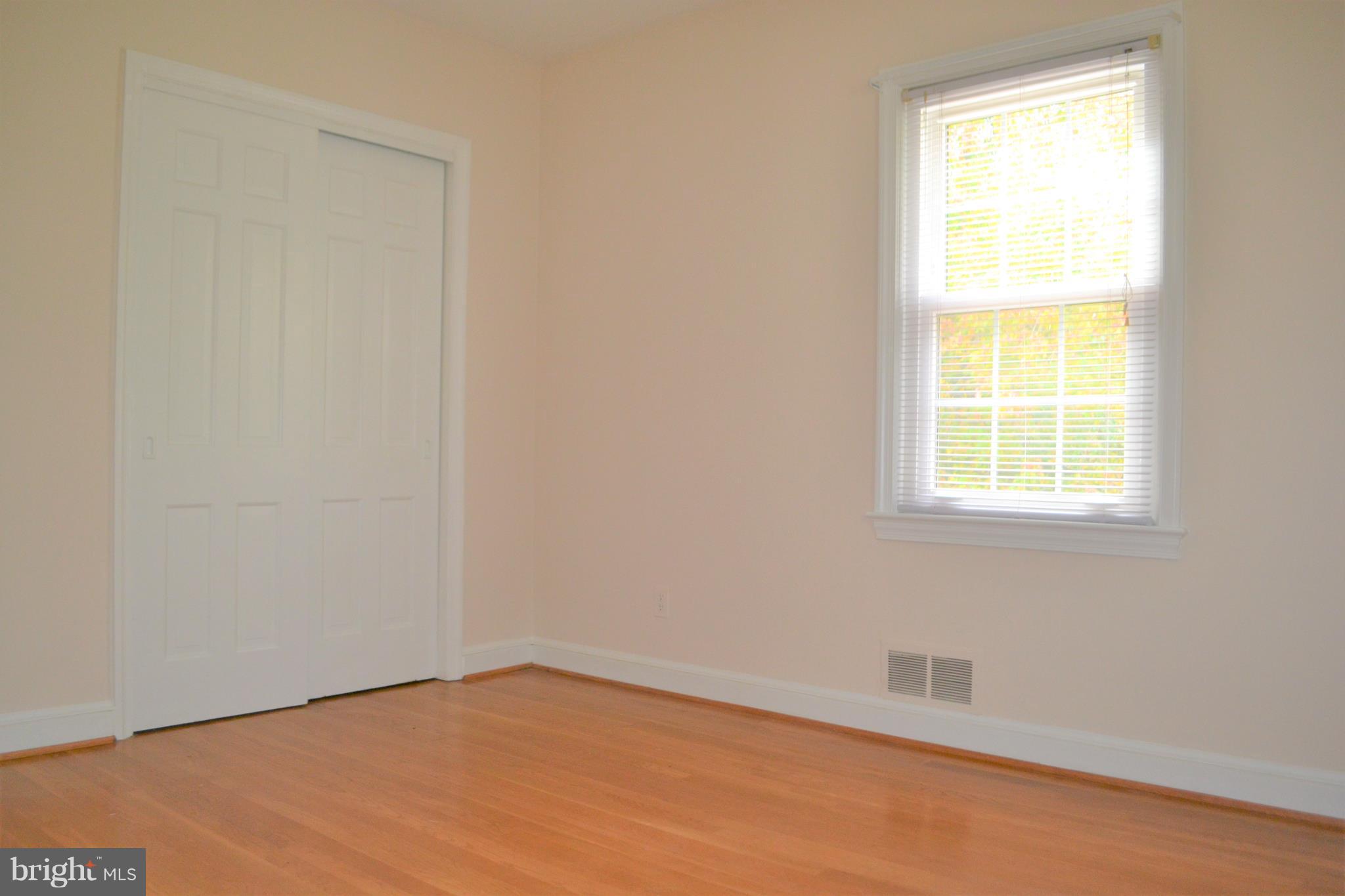 PARK RIDGE - Residential Lease