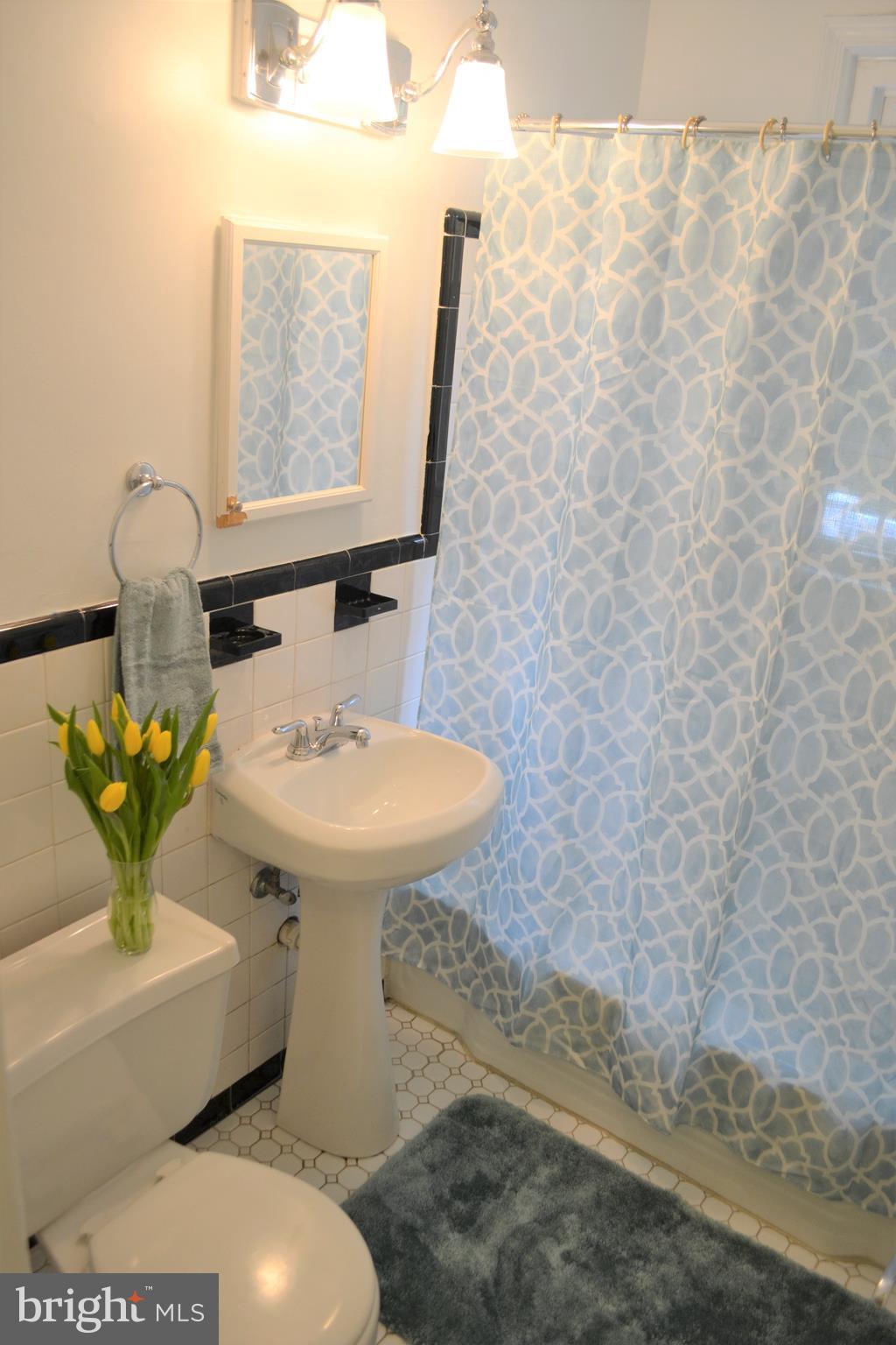 PARK RIDGE - Residential Lease