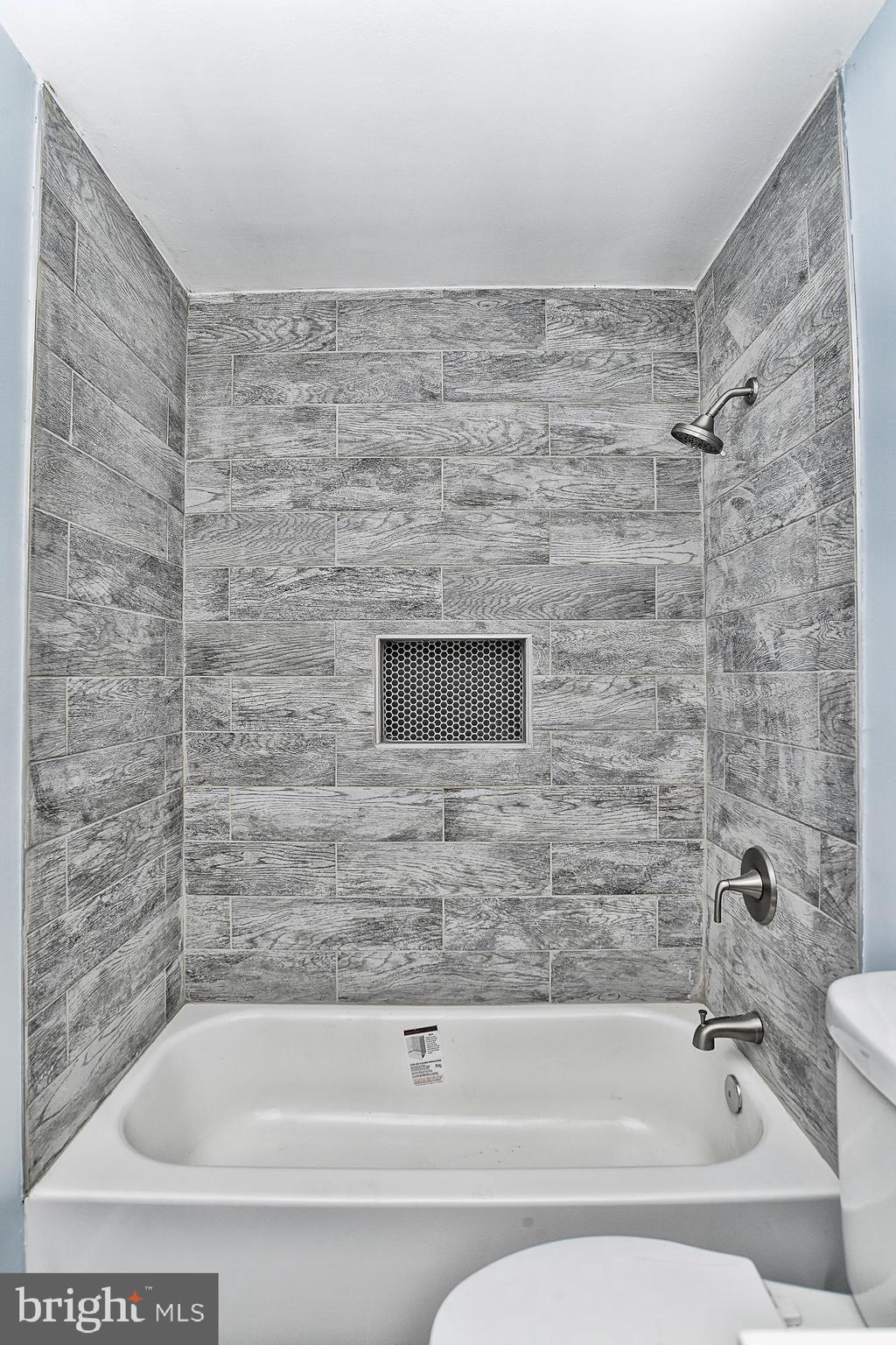 BIRCHWOOD CITY - Residential