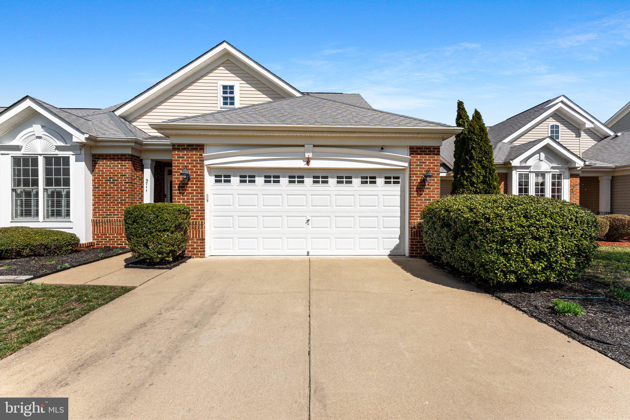 VIRGINIA HERITAGE AT LEE'S PARK - Residential