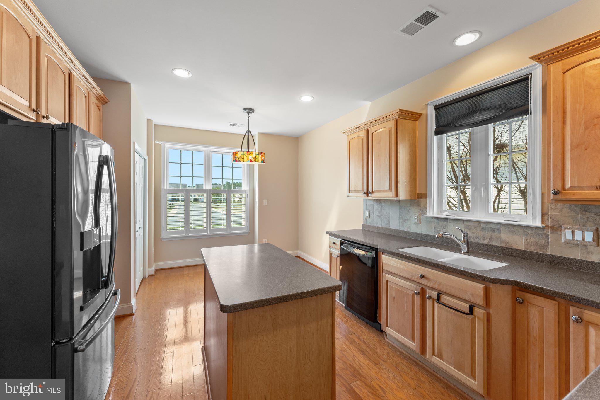 VIRGINIA HERITAGE AT LEE'S PARK - Residential