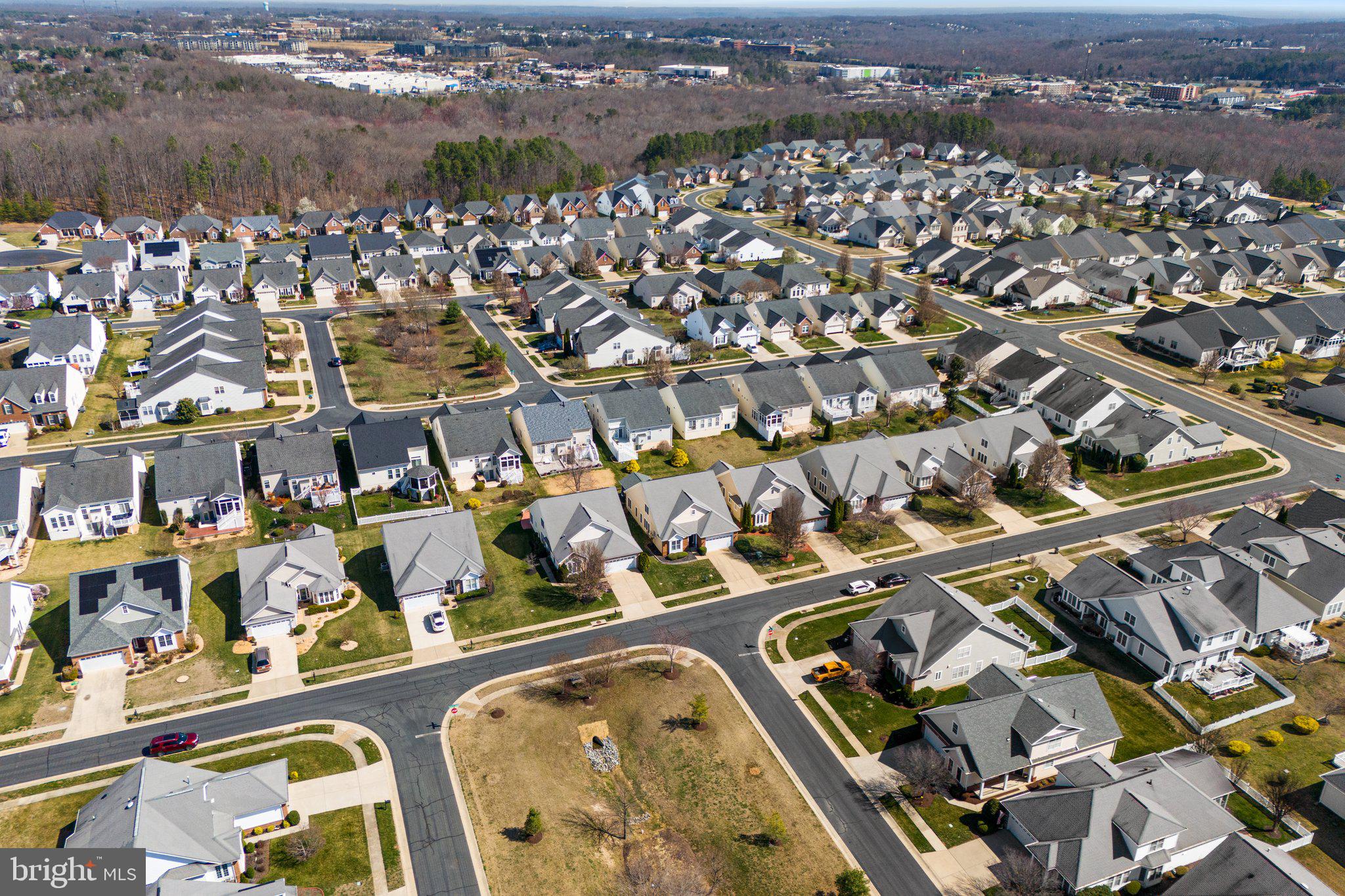 VIRGINIA HERITAGE AT LEE'S PARK - Residential