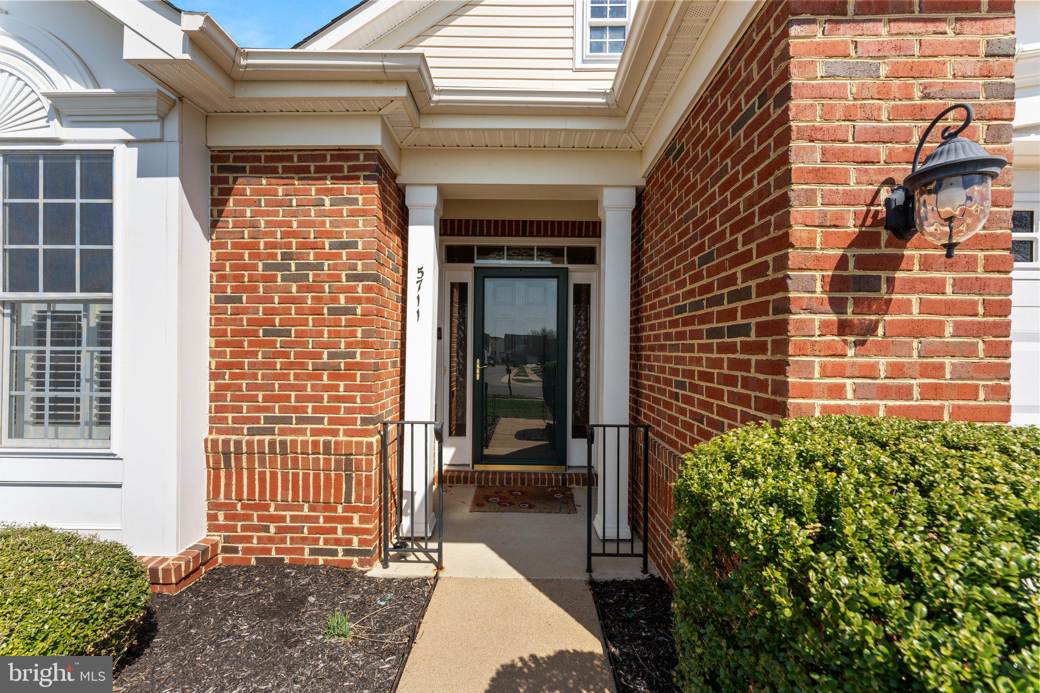 VIRGINIA HERITAGE AT LEE'S PARK - Residential