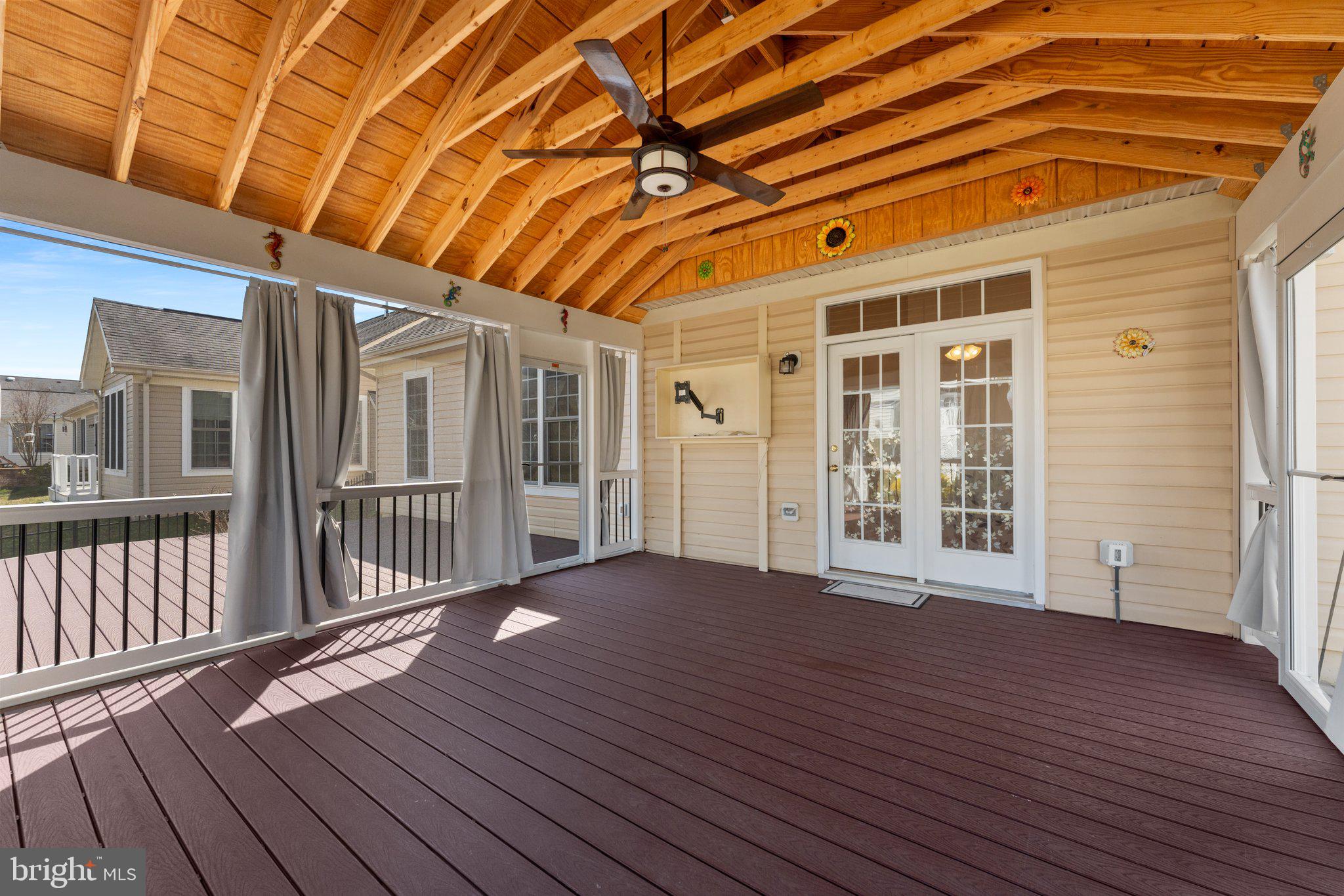 VIRGINIA HERITAGE AT LEE'S PARK - Residential