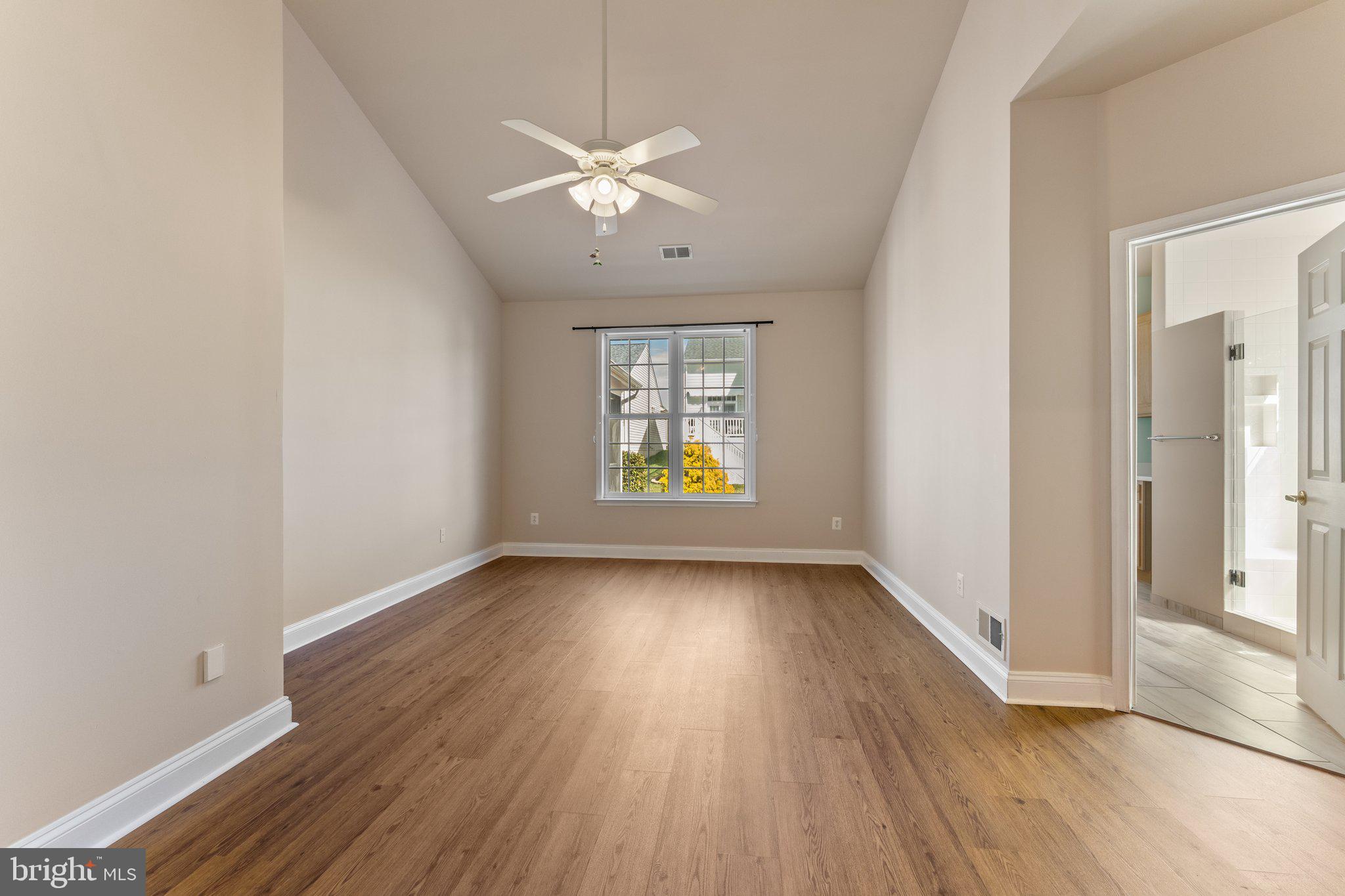 VIRGINIA HERITAGE AT LEE'S PARK - Residential