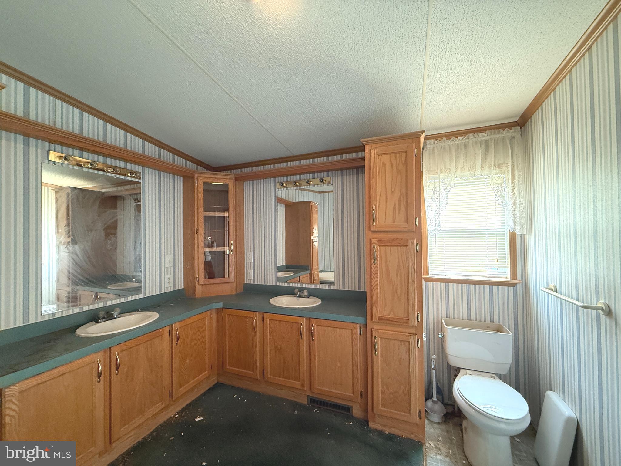 SHADOWSTONE VILLAGE - Residential