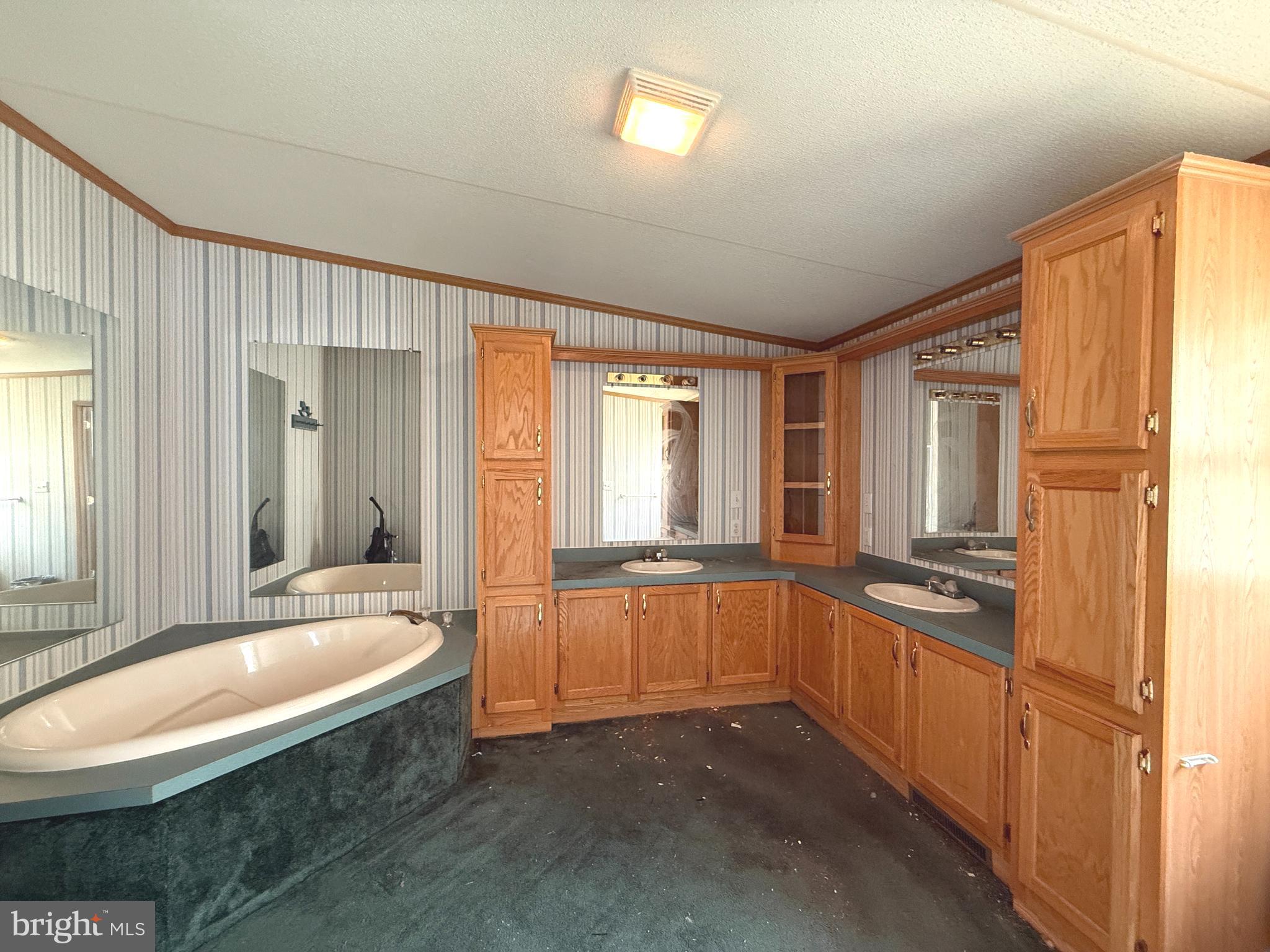 SHADOWSTONE VILLAGE - Residential