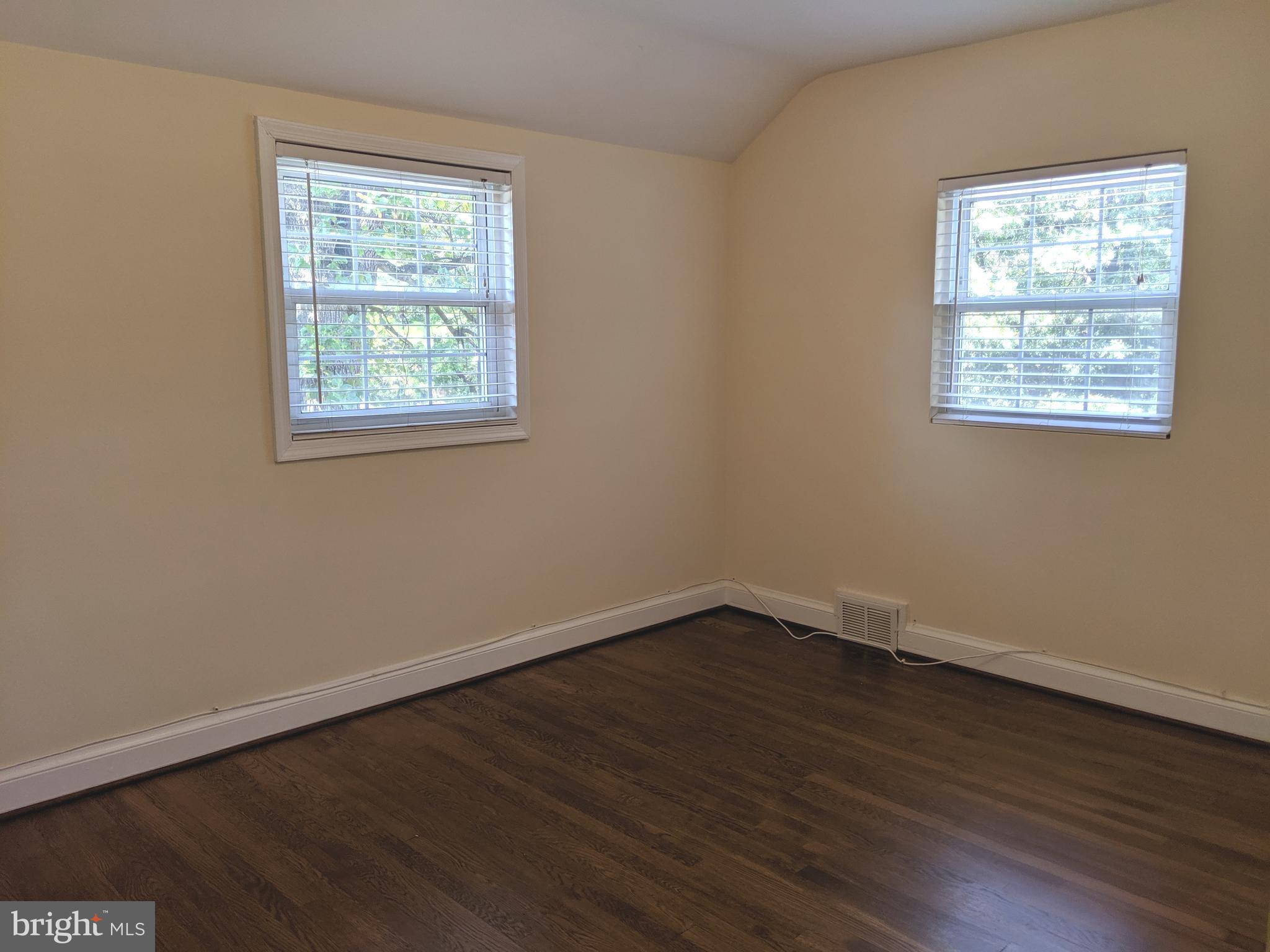 ARLINGTON FOREST - Residential Lease