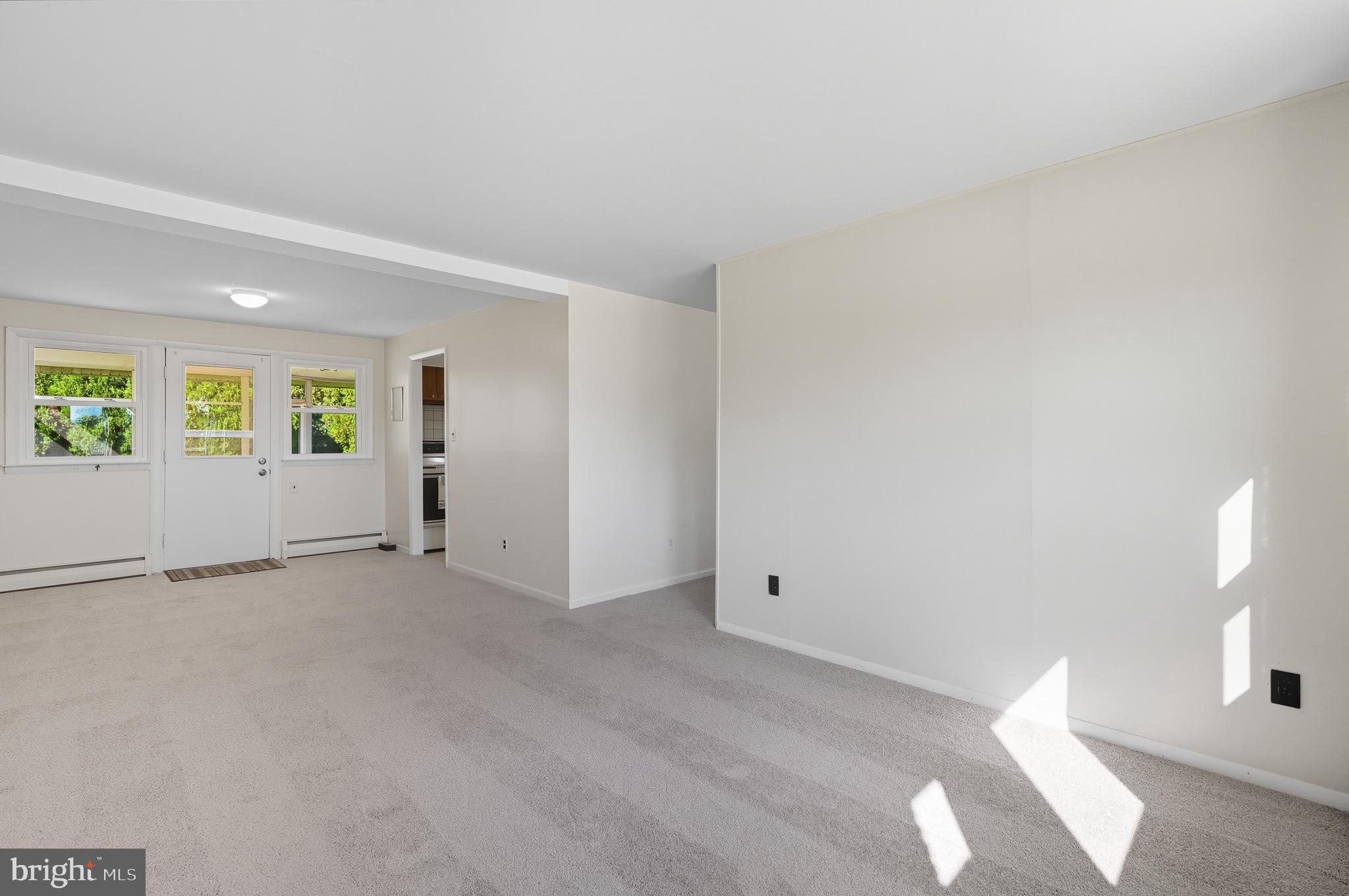 SUBURBAN GREENS - Residential