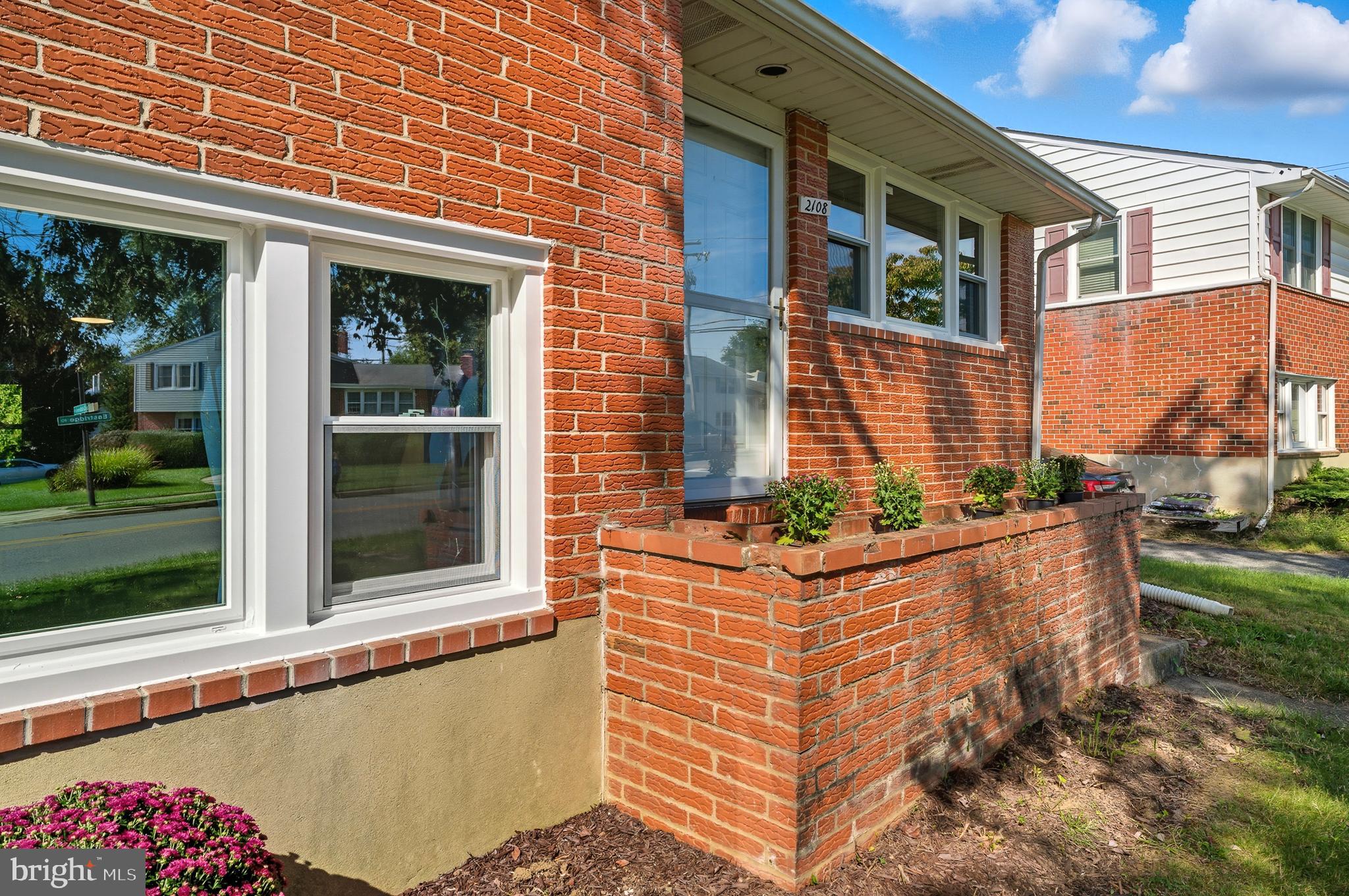 2108 EASTRIDGE ROAD