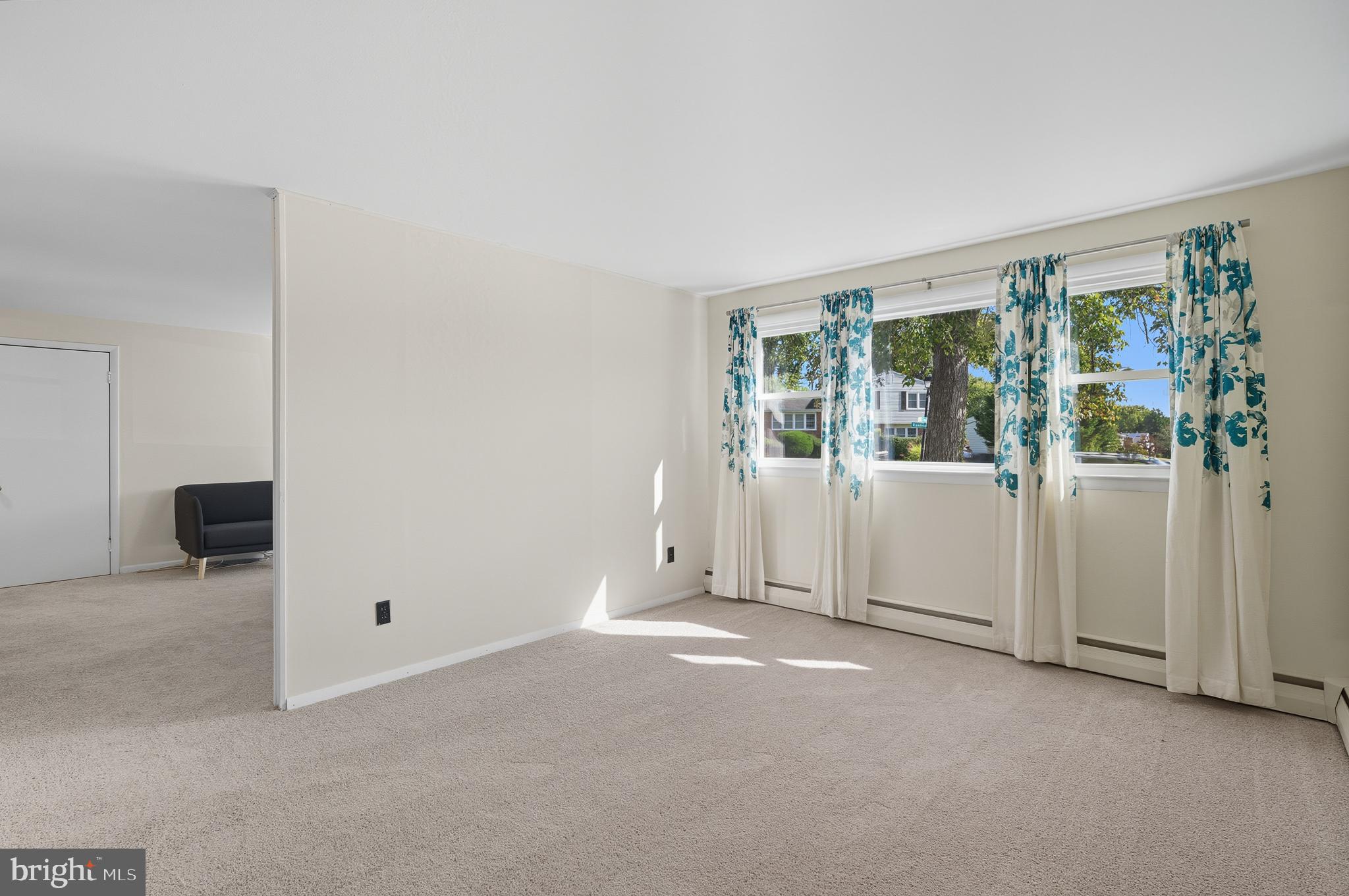 SUBURBAN GREENS - Residential