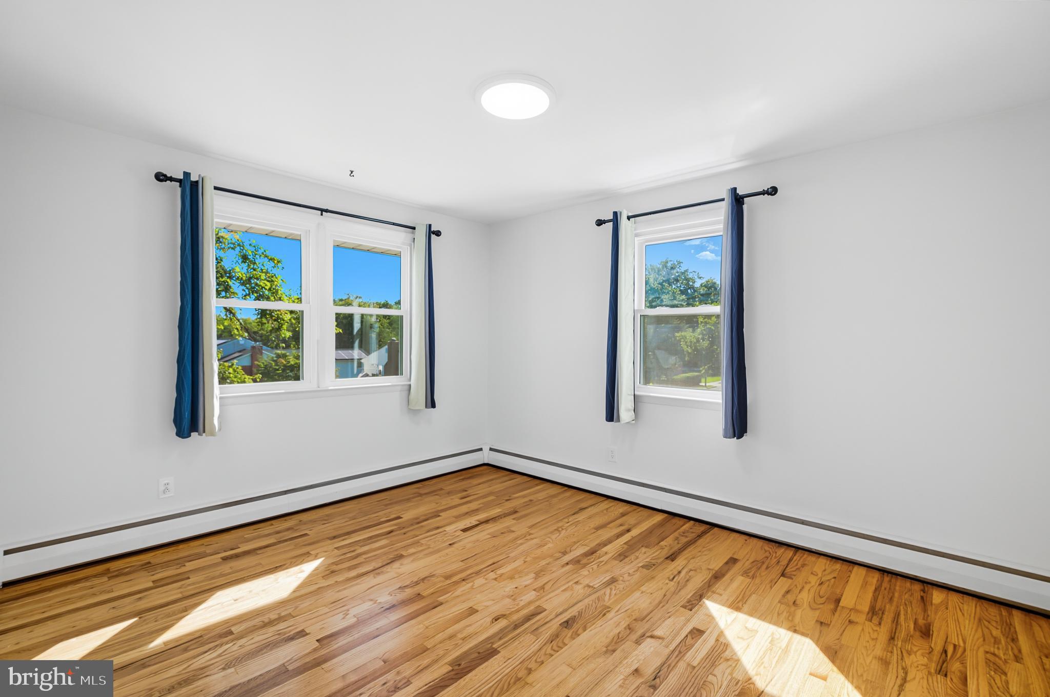 SUBURBAN GREENS - Residential