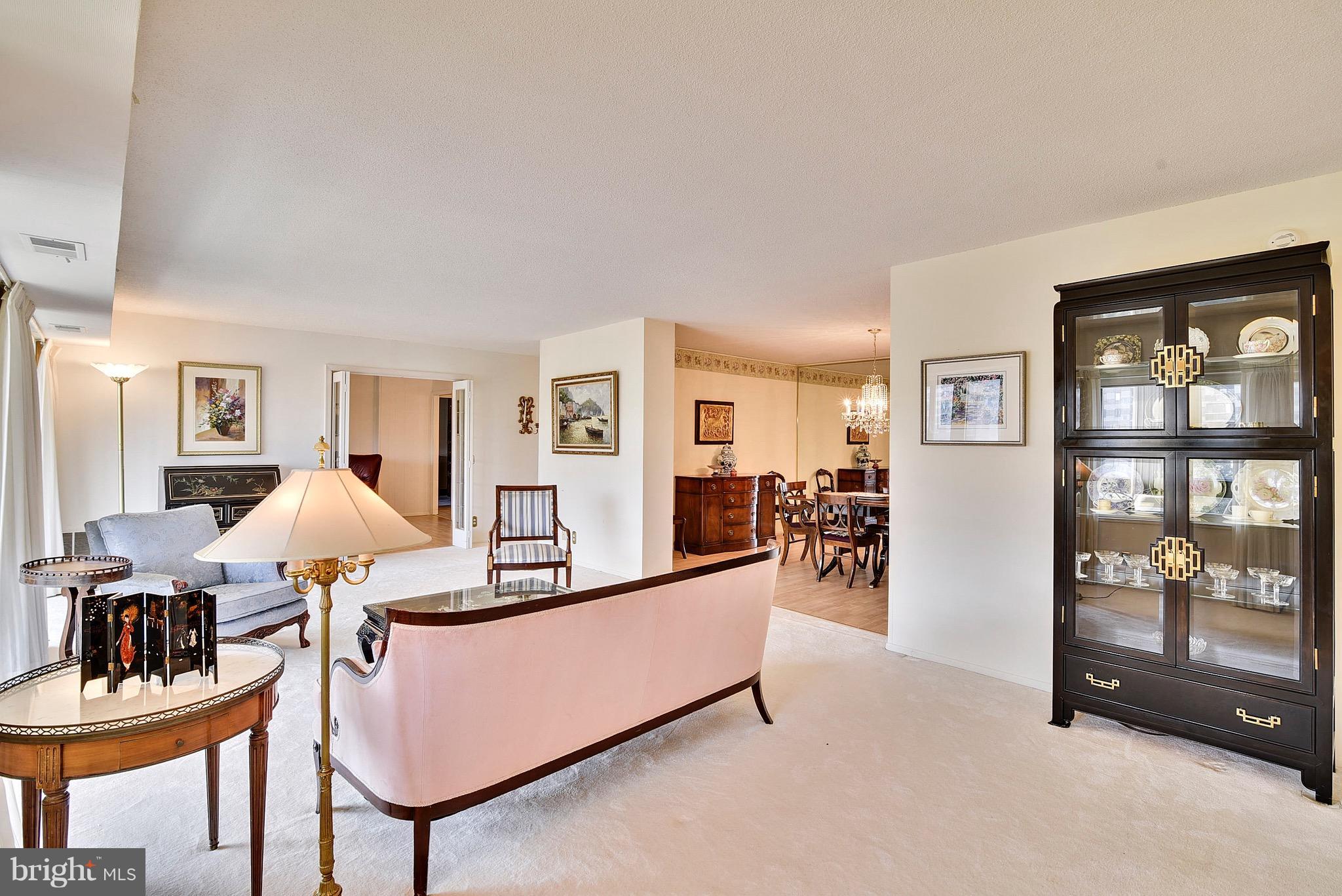 ROTONDA - Residential